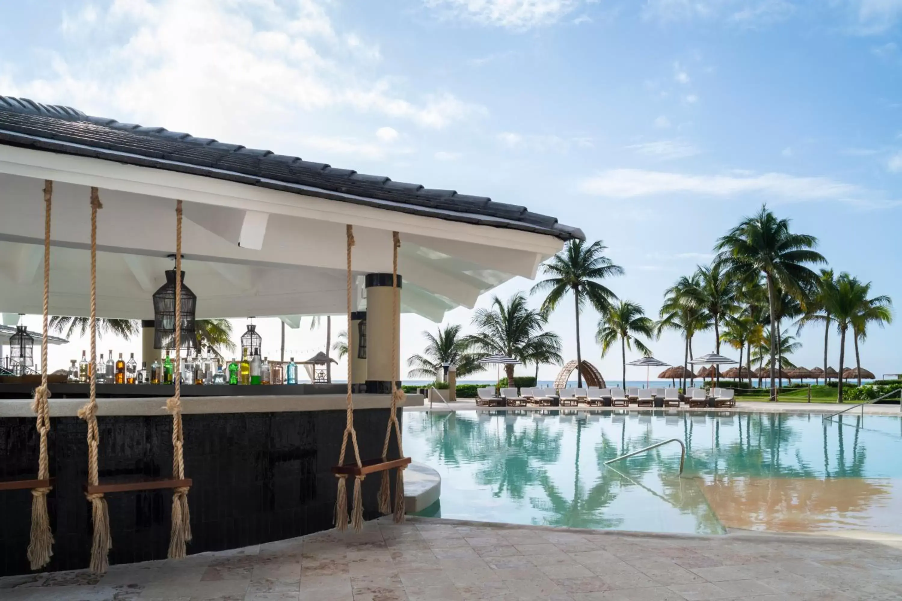 Lounge or bar, Swimming Pool in Hyatt Zilara Riviera Maya Adults Only All-Inclusive