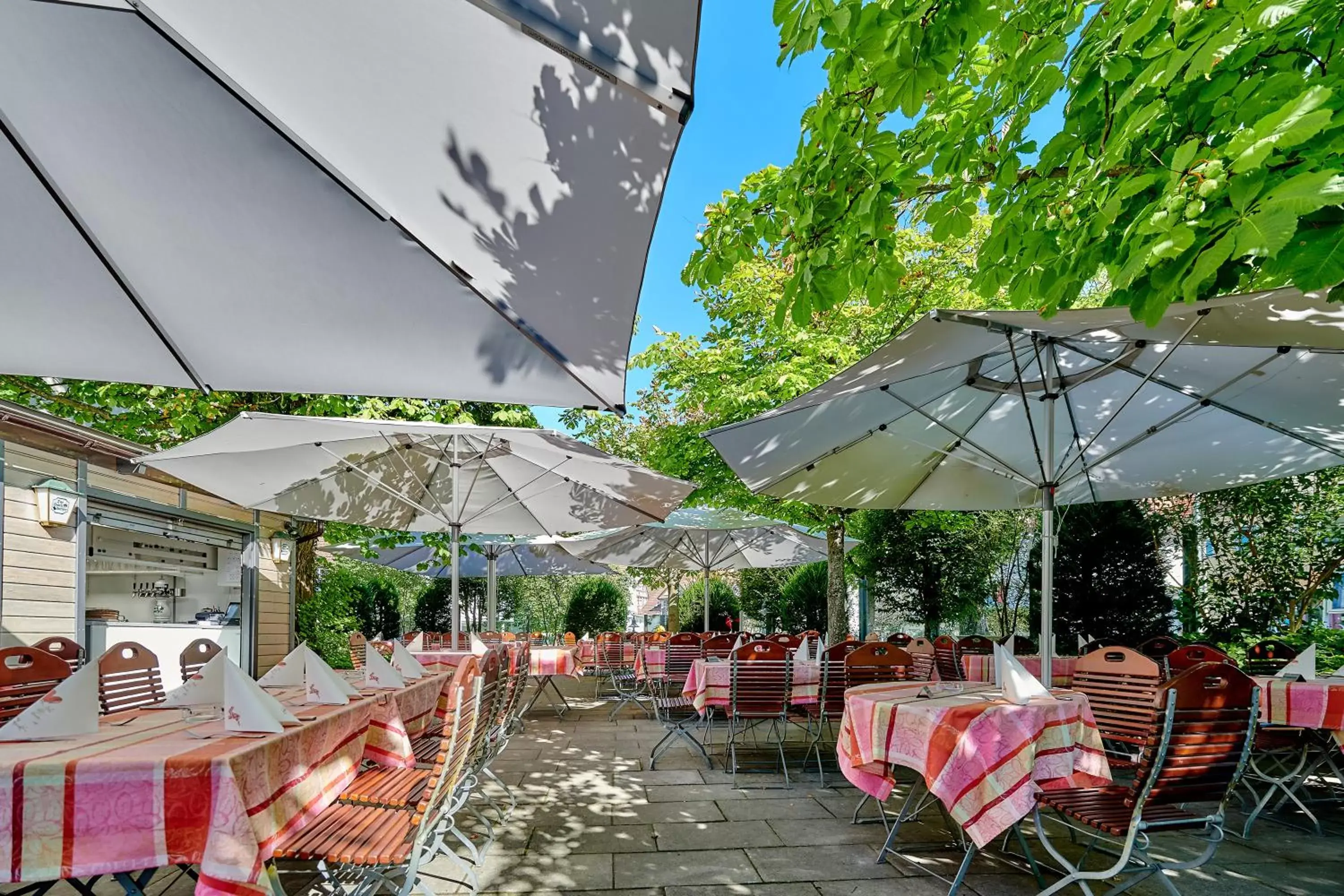 Garden, Restaurant/Places to Eat in Ringhotel Gasthof Hasen