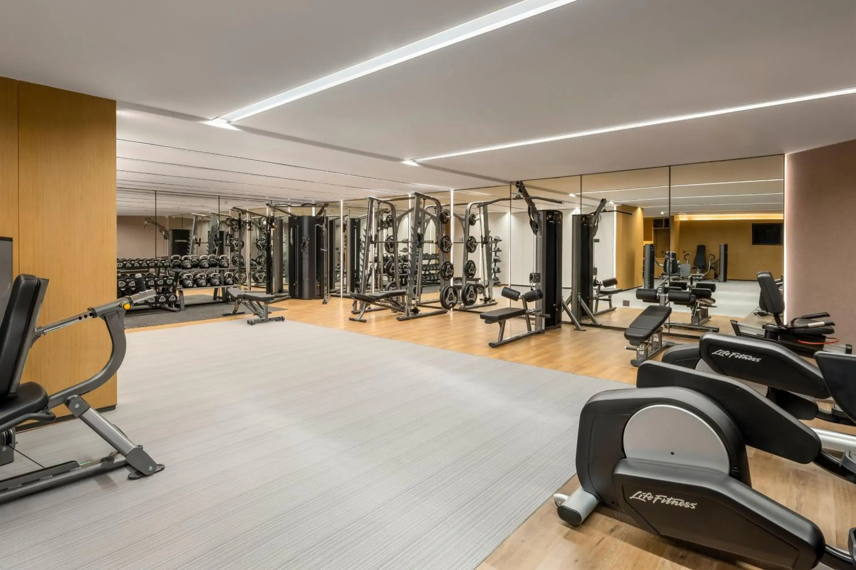 Fitness centre/facilities, Fitness Center/Facilities in Courtyard by Marriott Foshan Gaoming