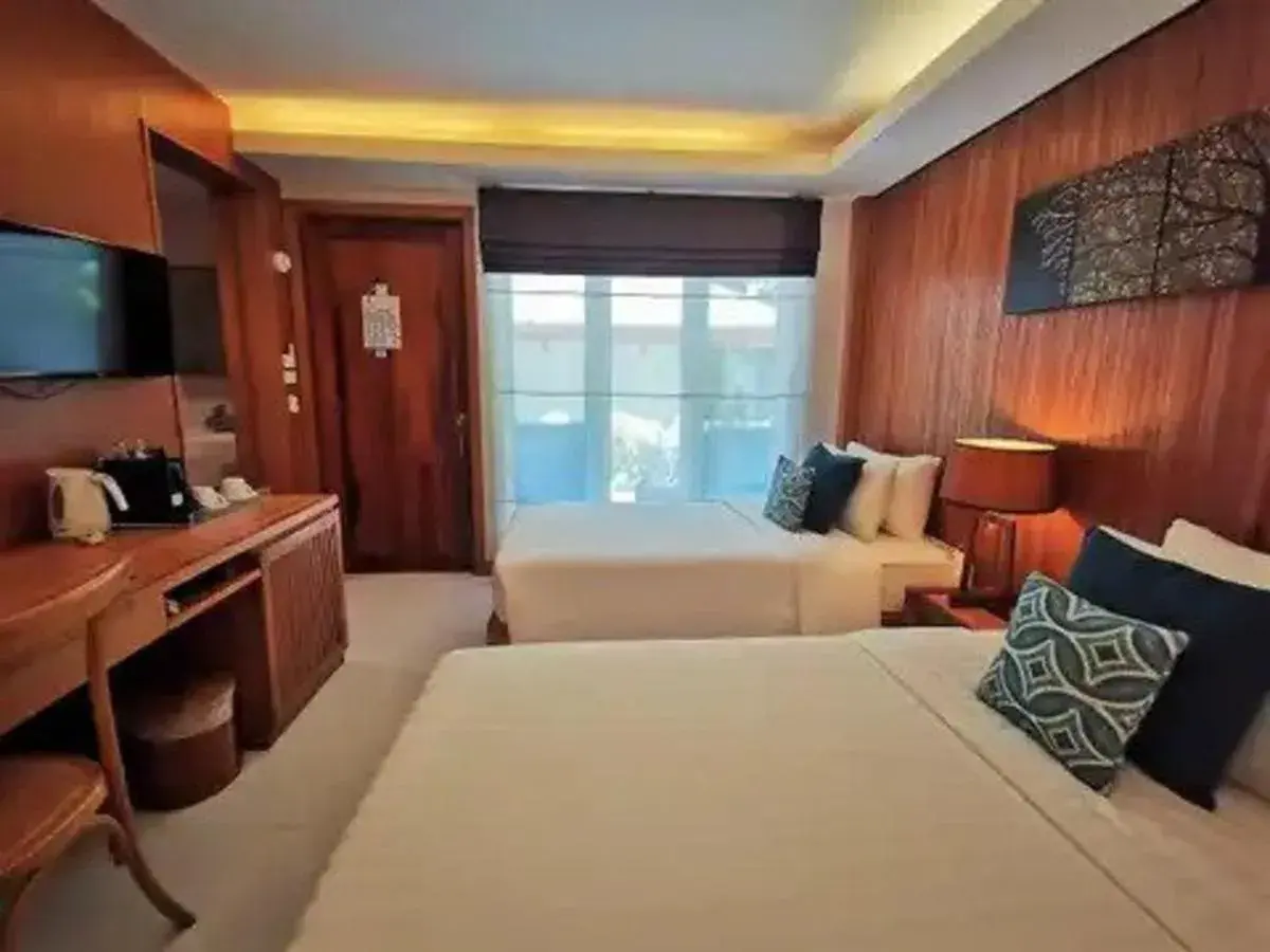 Bedroom, TV/Entertainment Center in Synergy Samui