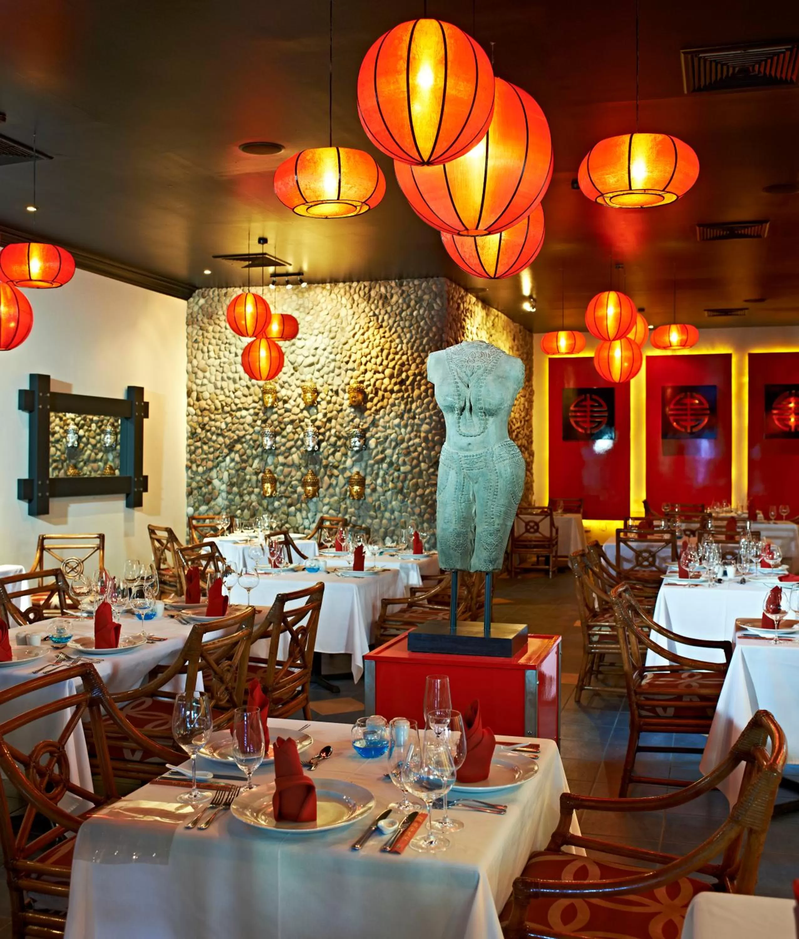 Restaurant/places to eat in Coconut Bay Beach Resort & Spa All Inclusive