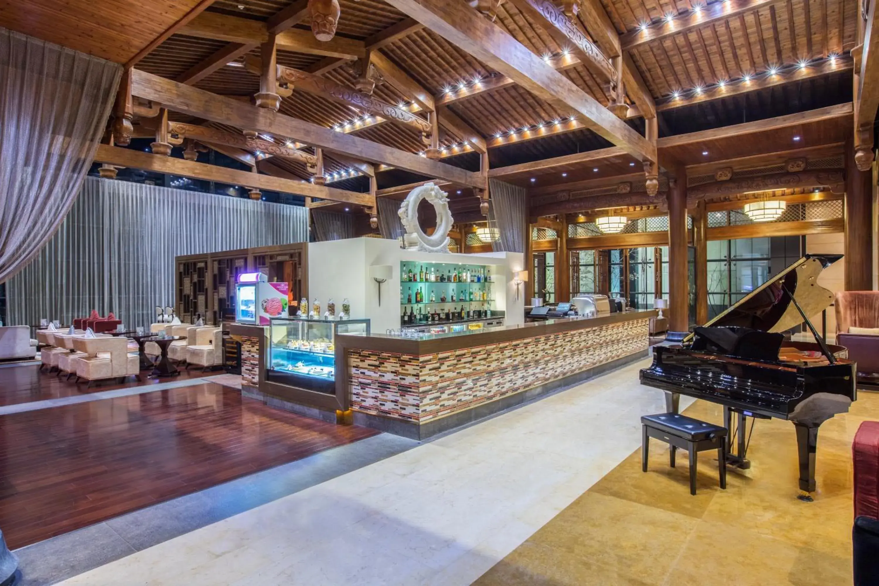 Property building in Crowne Plaza Huangshan Yucheng by IHG Property building in Crowne Plaza Huangshan Yucheng by IHG