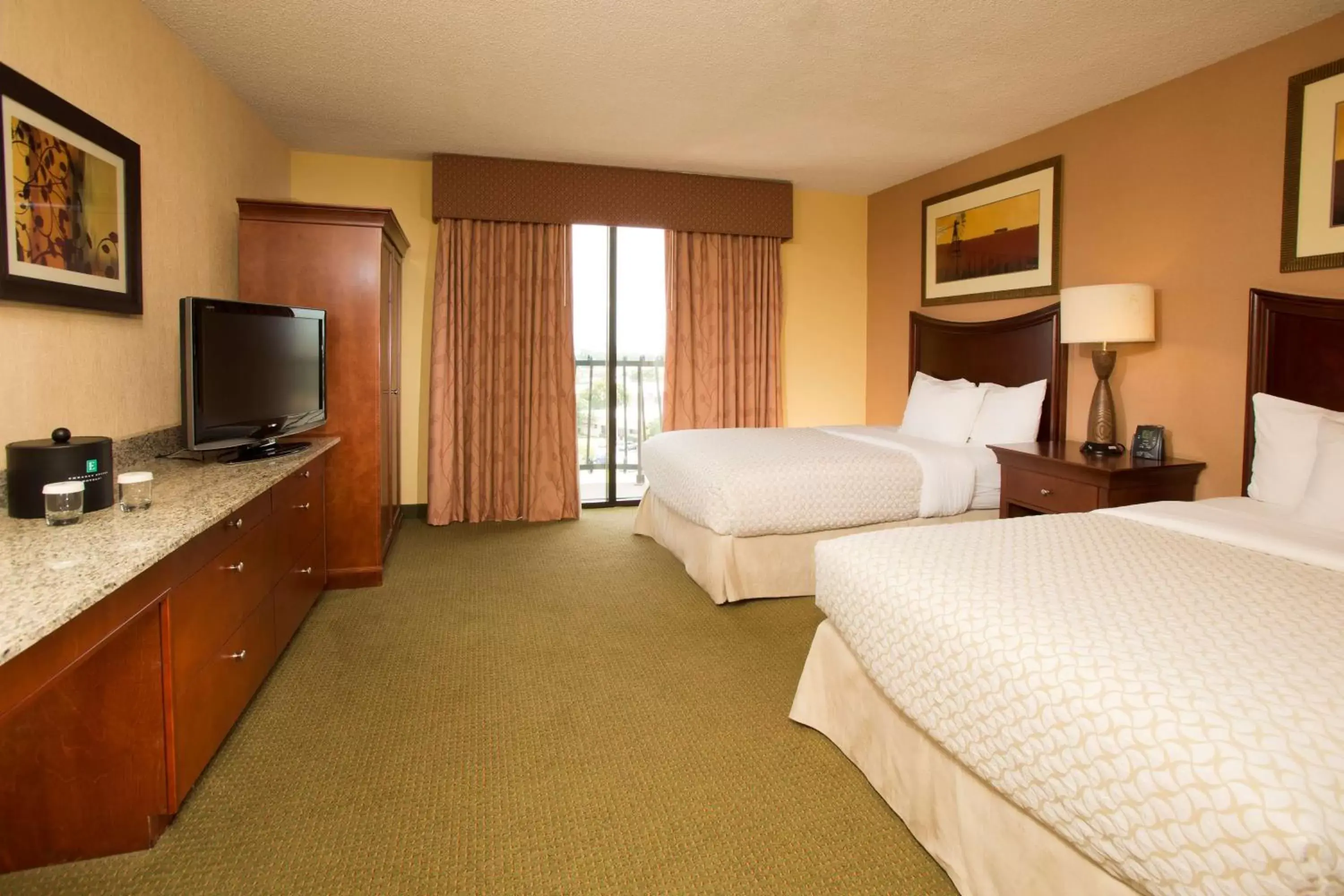 Two Double Beds Suite - Disability Access in Embassy Suites by Hilton Tulsa I-44 Two Double Beds Suite - Disability Access in Embassy Suites by Hilton Tulsa I-44