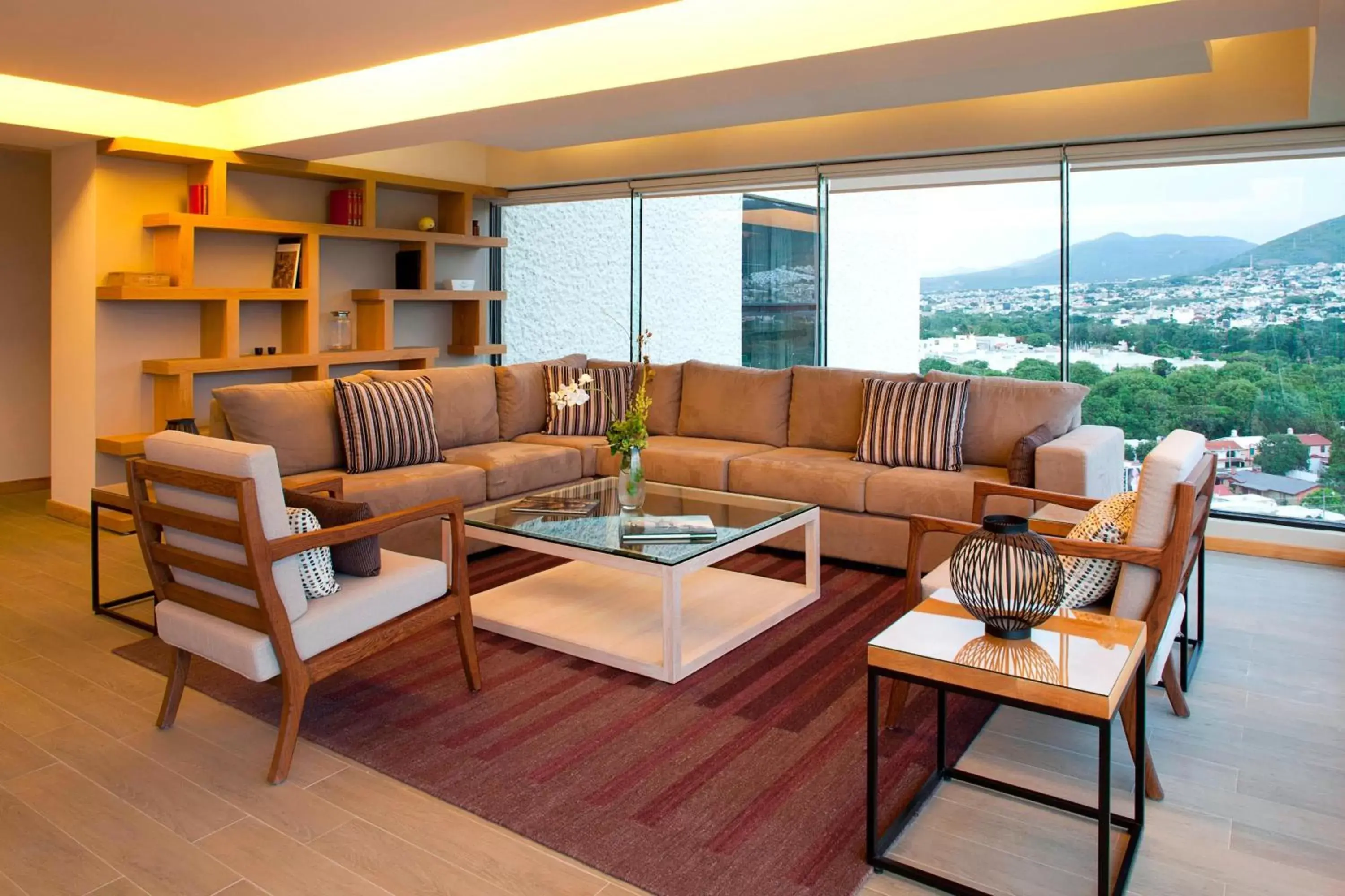 Living room, Seating Area in Marriott Tuxtla Gutierrez Hotel