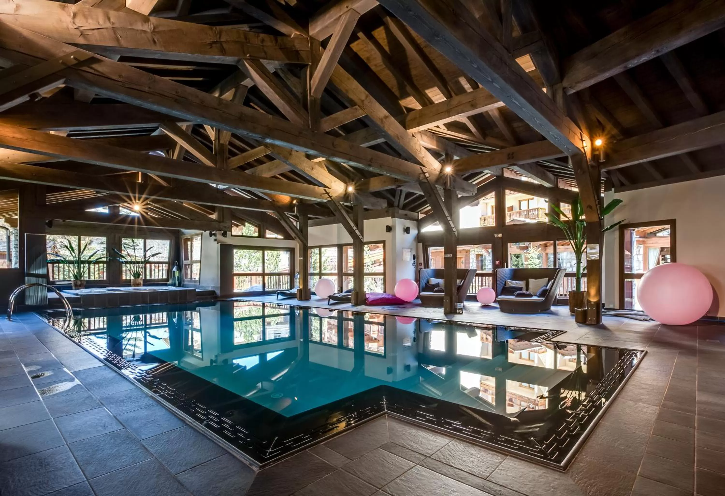 Hot Tub in Hotel Tsanteleina