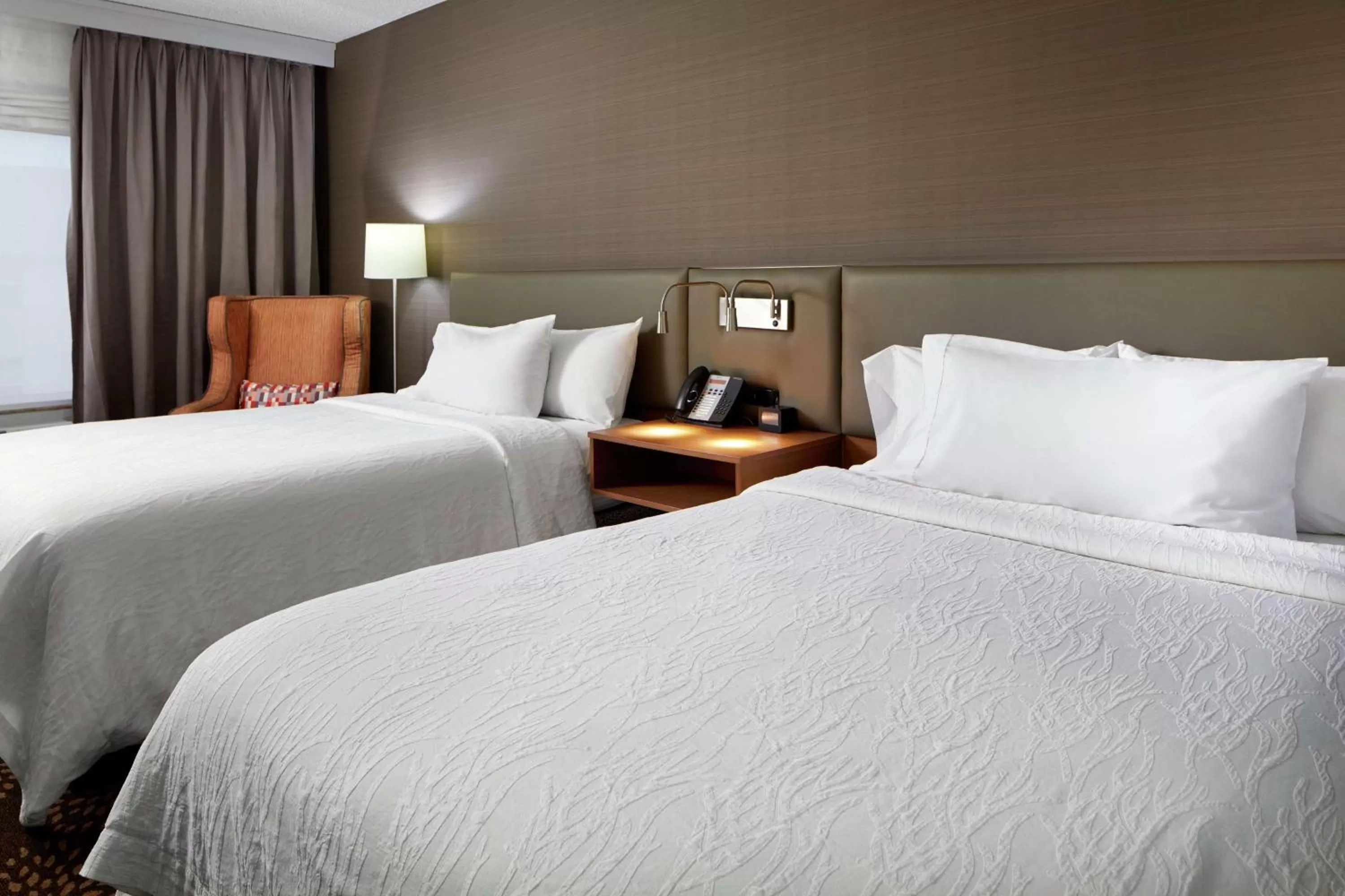 Bed in Hilton Garden Inn Columbus/Polaris