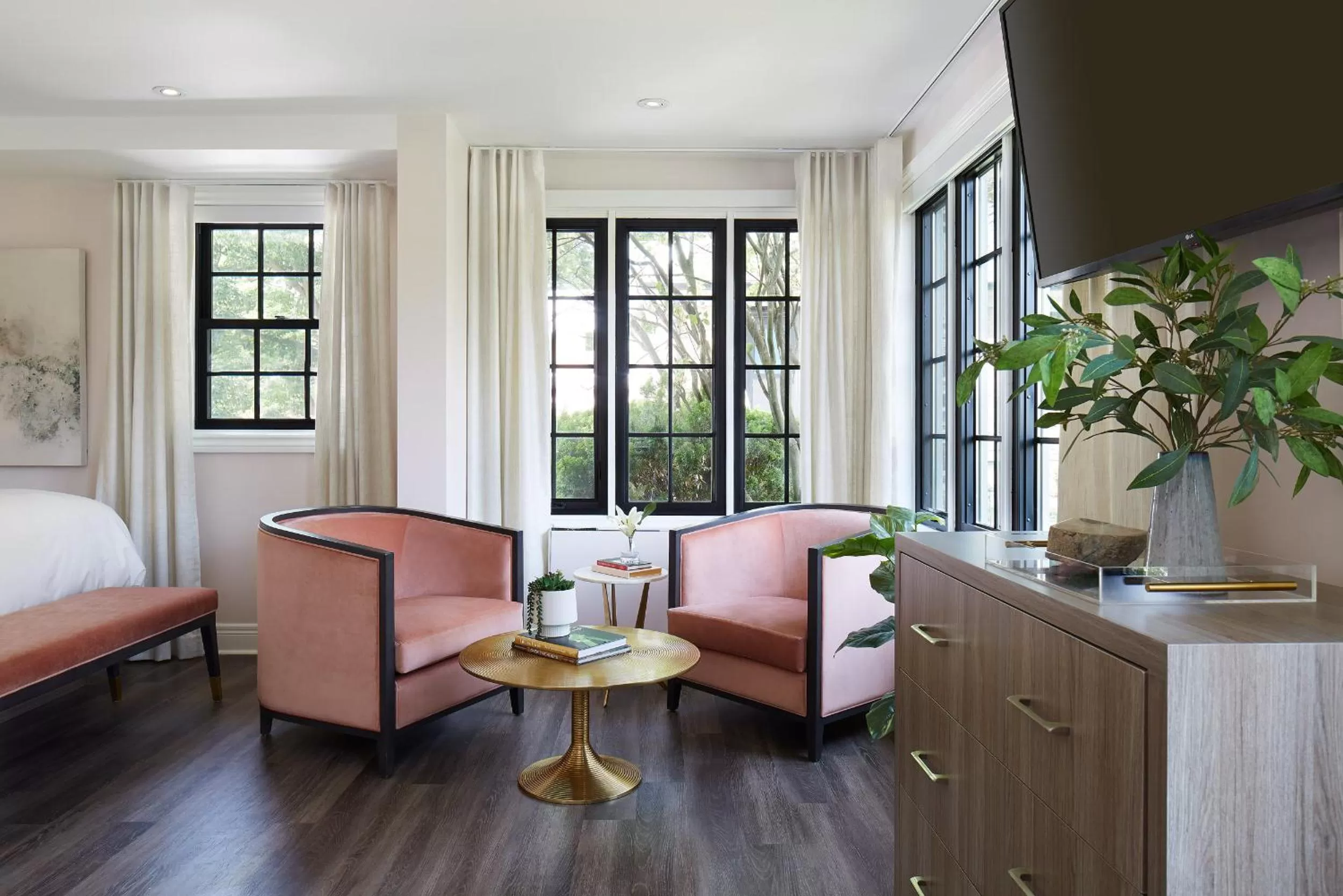 Seating area in The Glenerin Inn