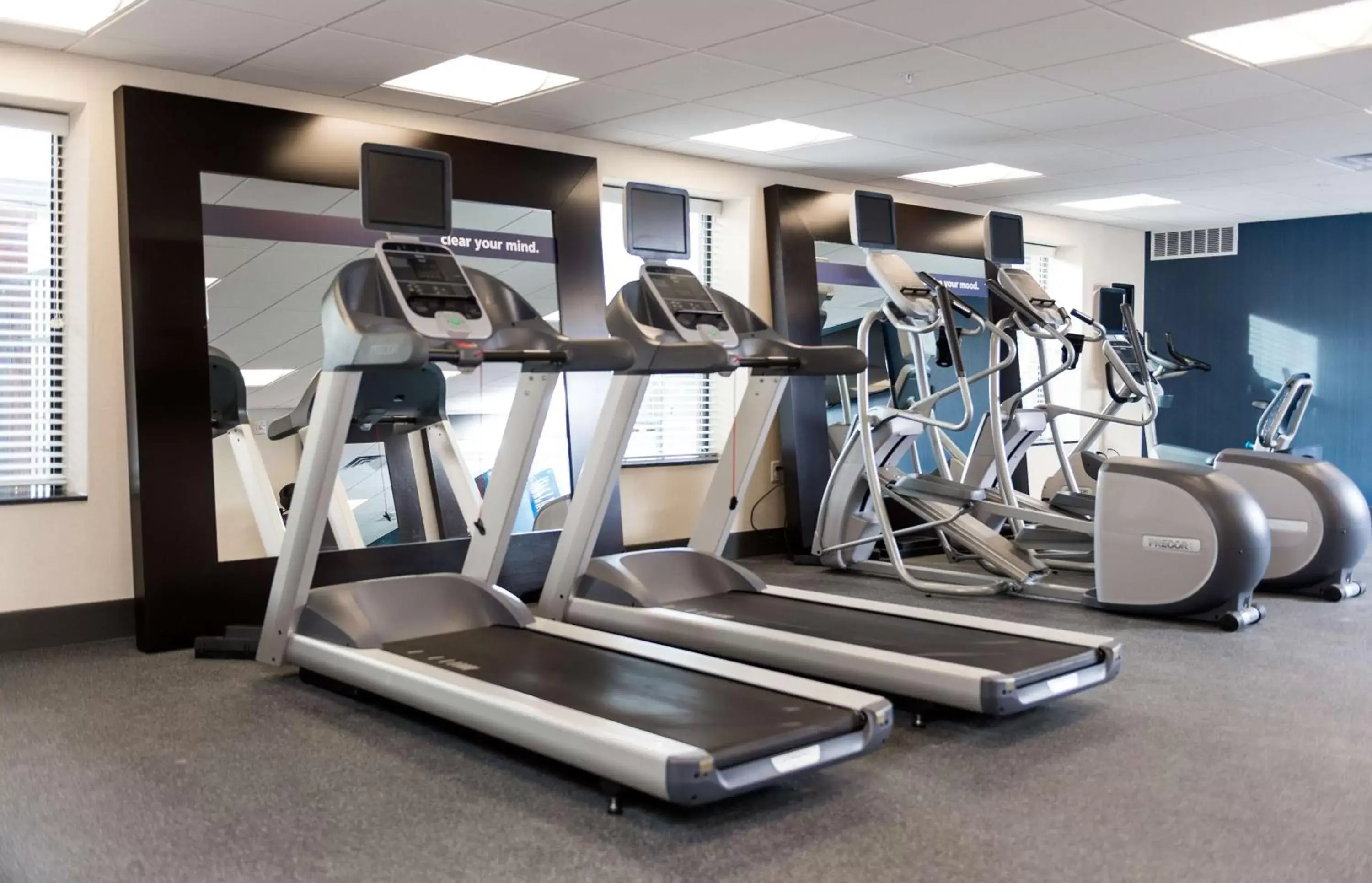 Fitness centre/facilities in Hampton Inn and Suites La Crosse Downtown Fitness centre/facilities in Hampton Inn and Suites La Crosse Downtown