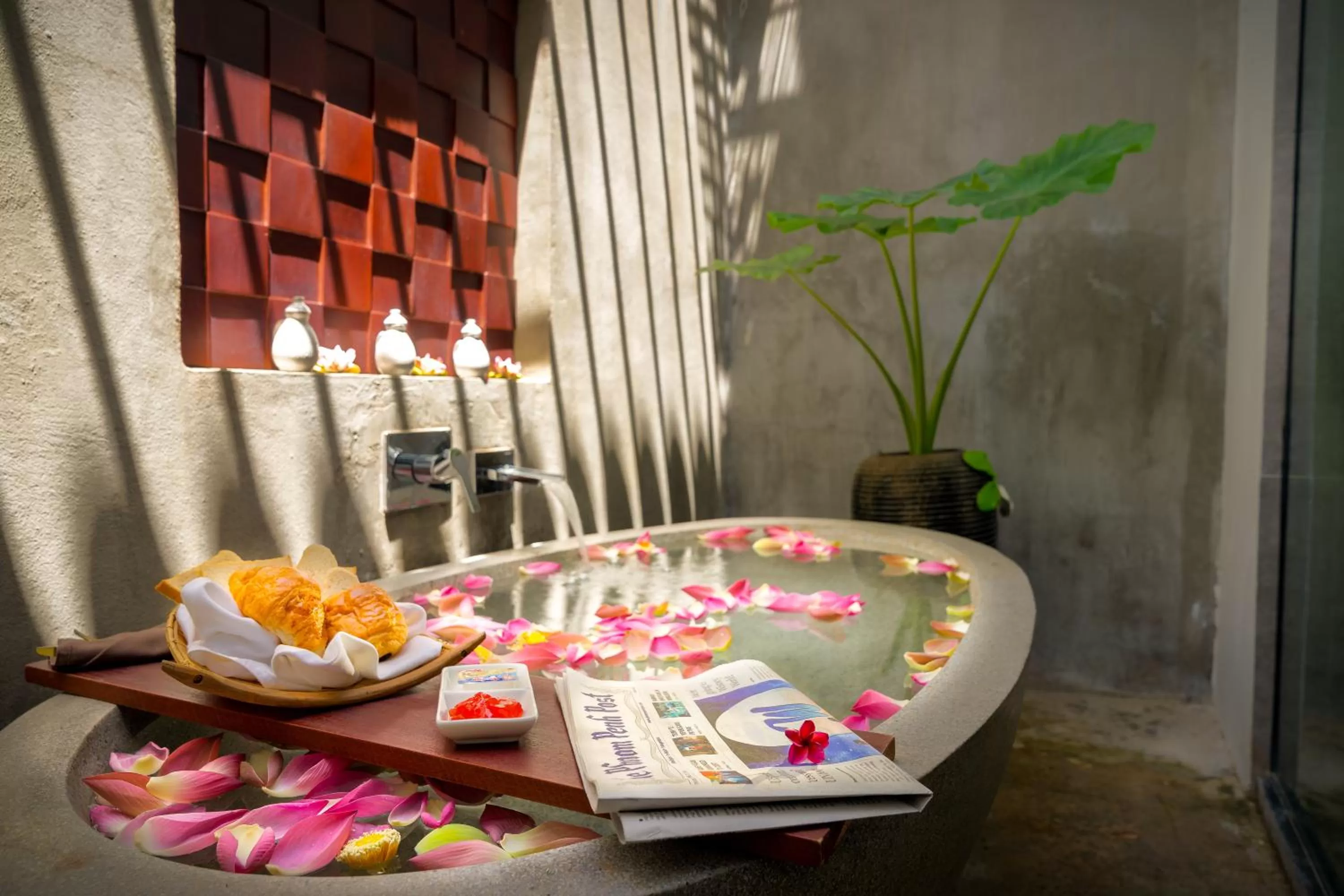 Bath in Sabara Angkor Resort & Spa