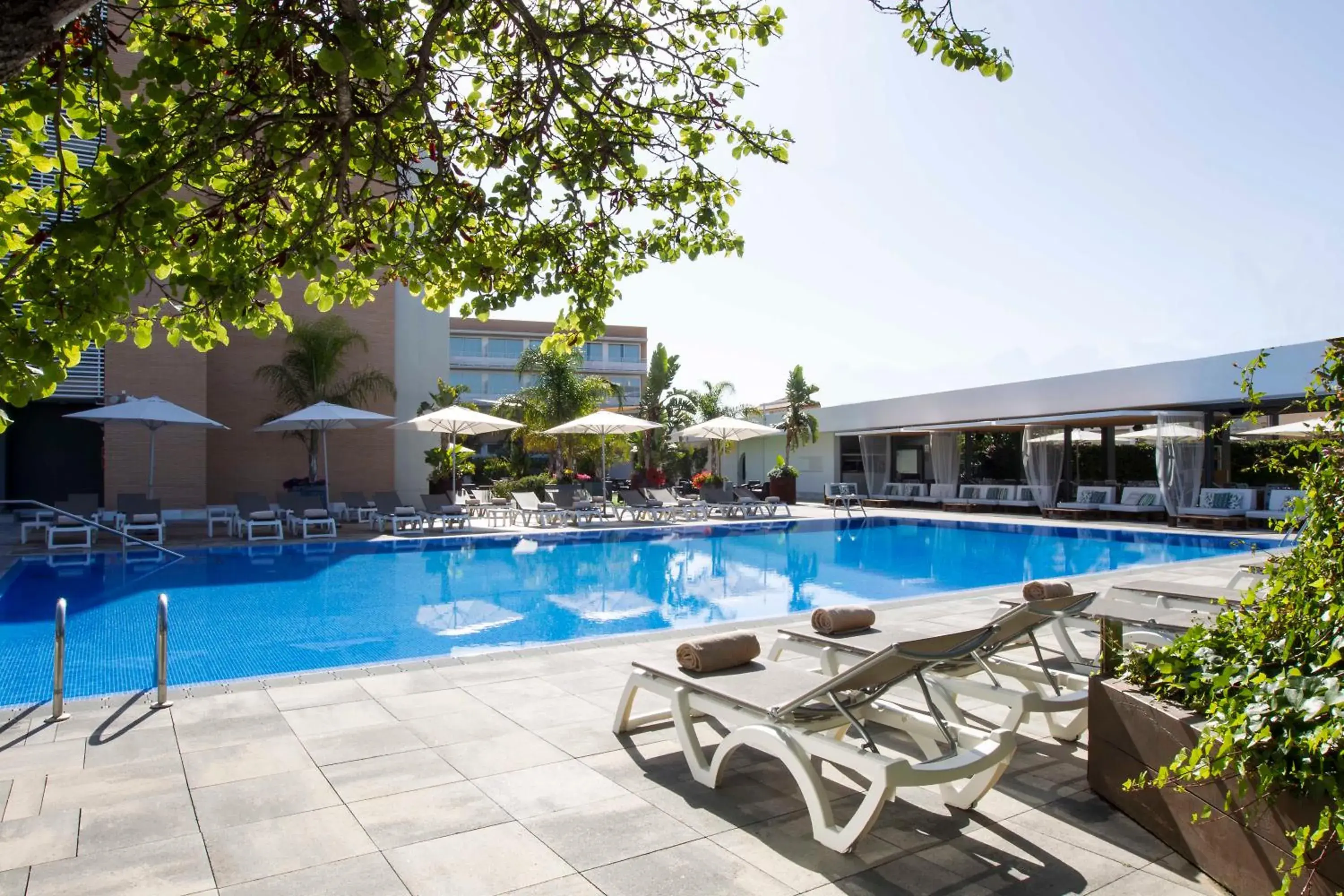 Swimming Pool in Altafulla Mar Hotel