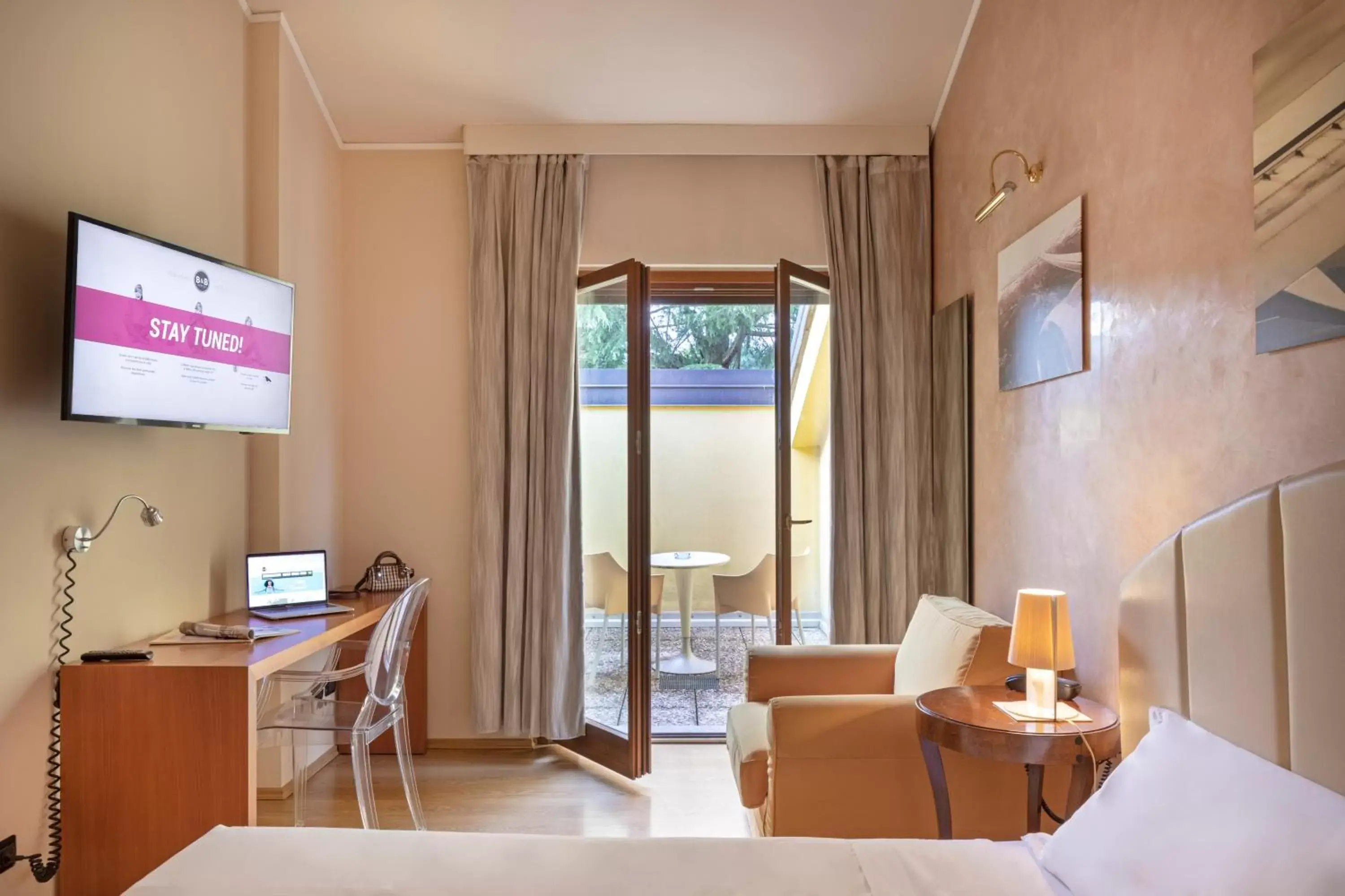 Bedroom in B&B Hotel Malpensa Lago Maggiore