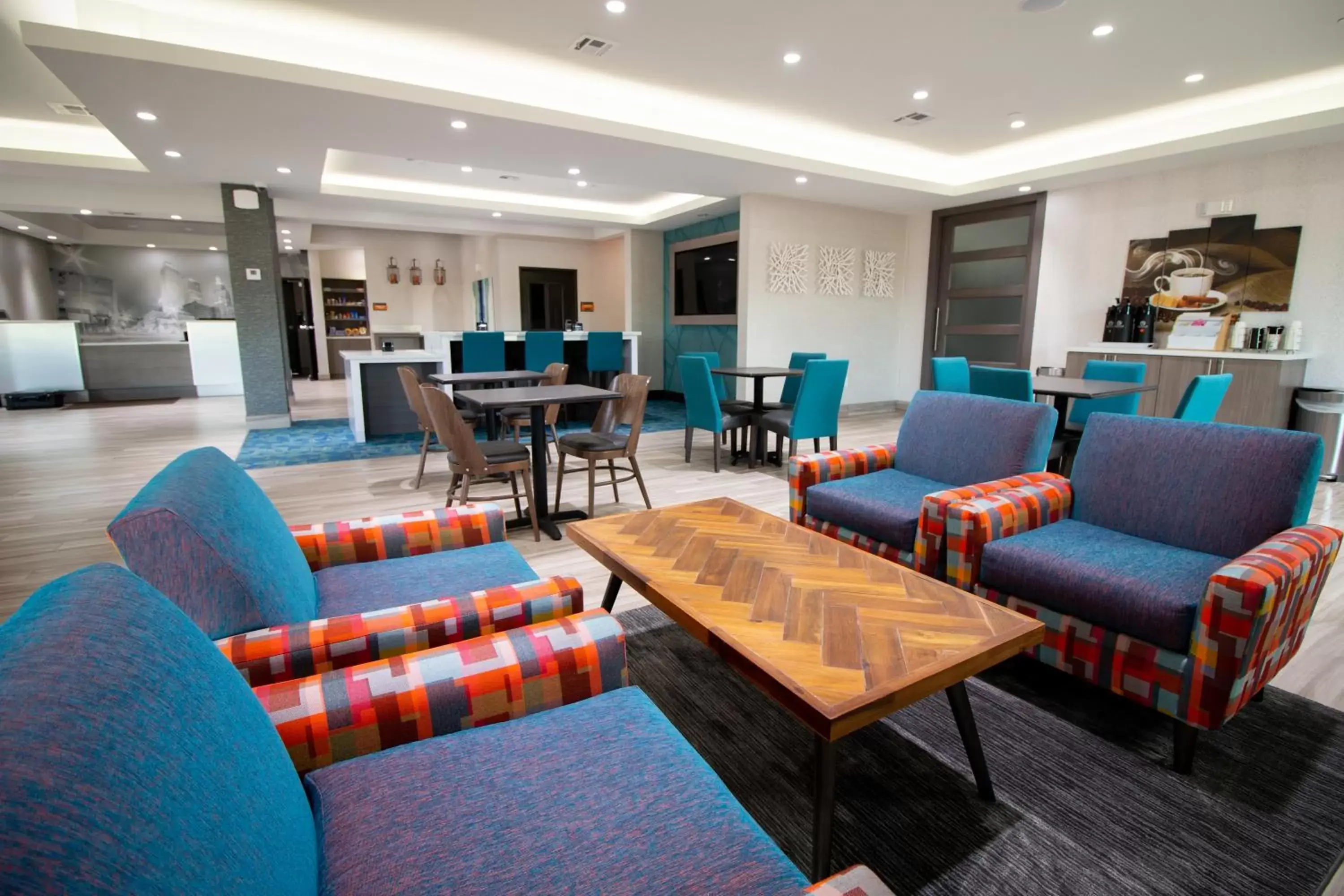 Lobby or reception, Lounge/Bar in HOTEL PRYOR
