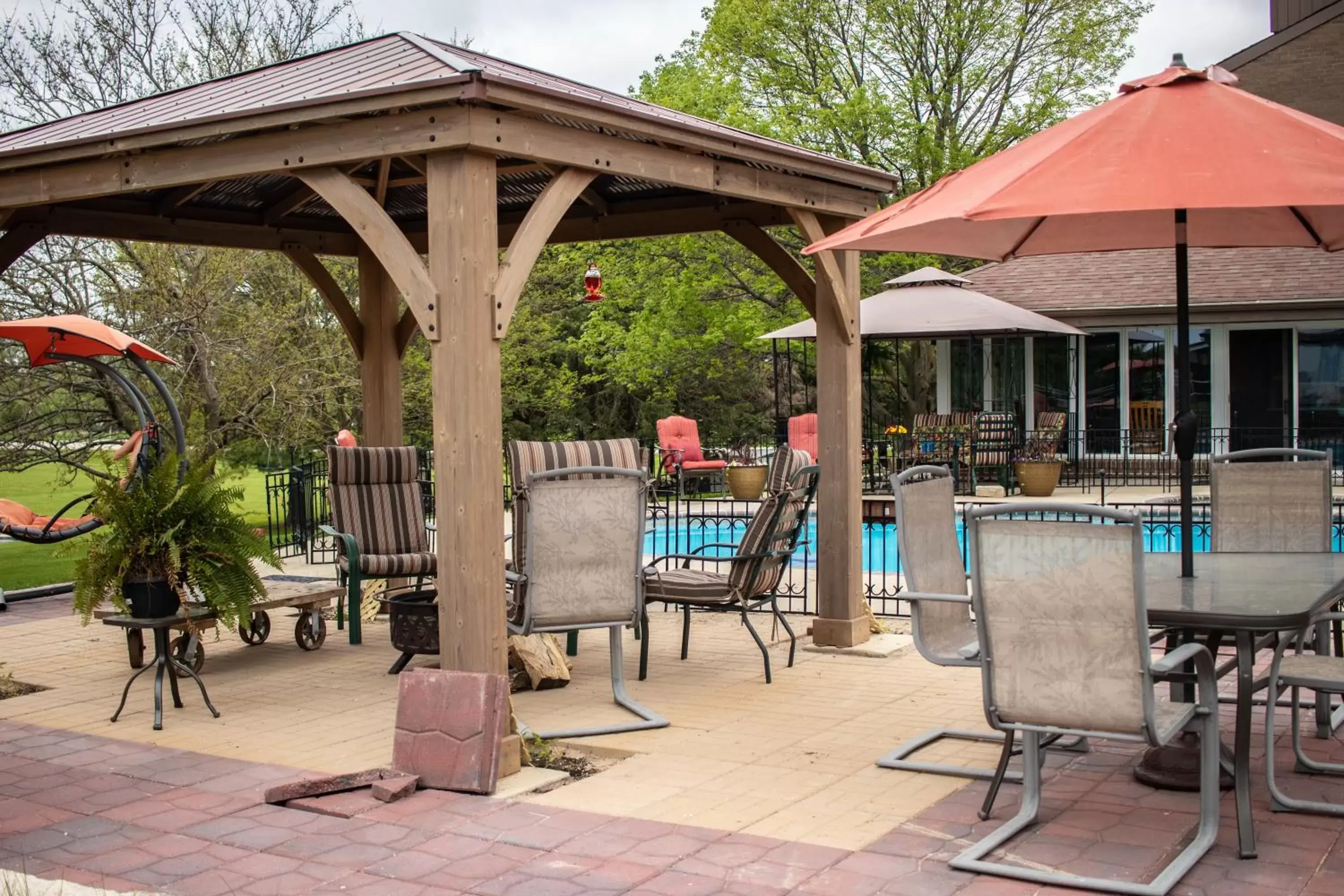 Patio in Shane Acres Country Inn