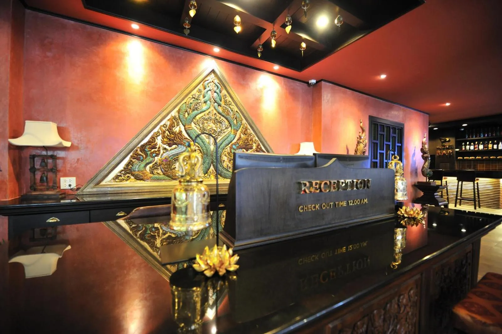 Lobby or reception in Siralanna Hotel