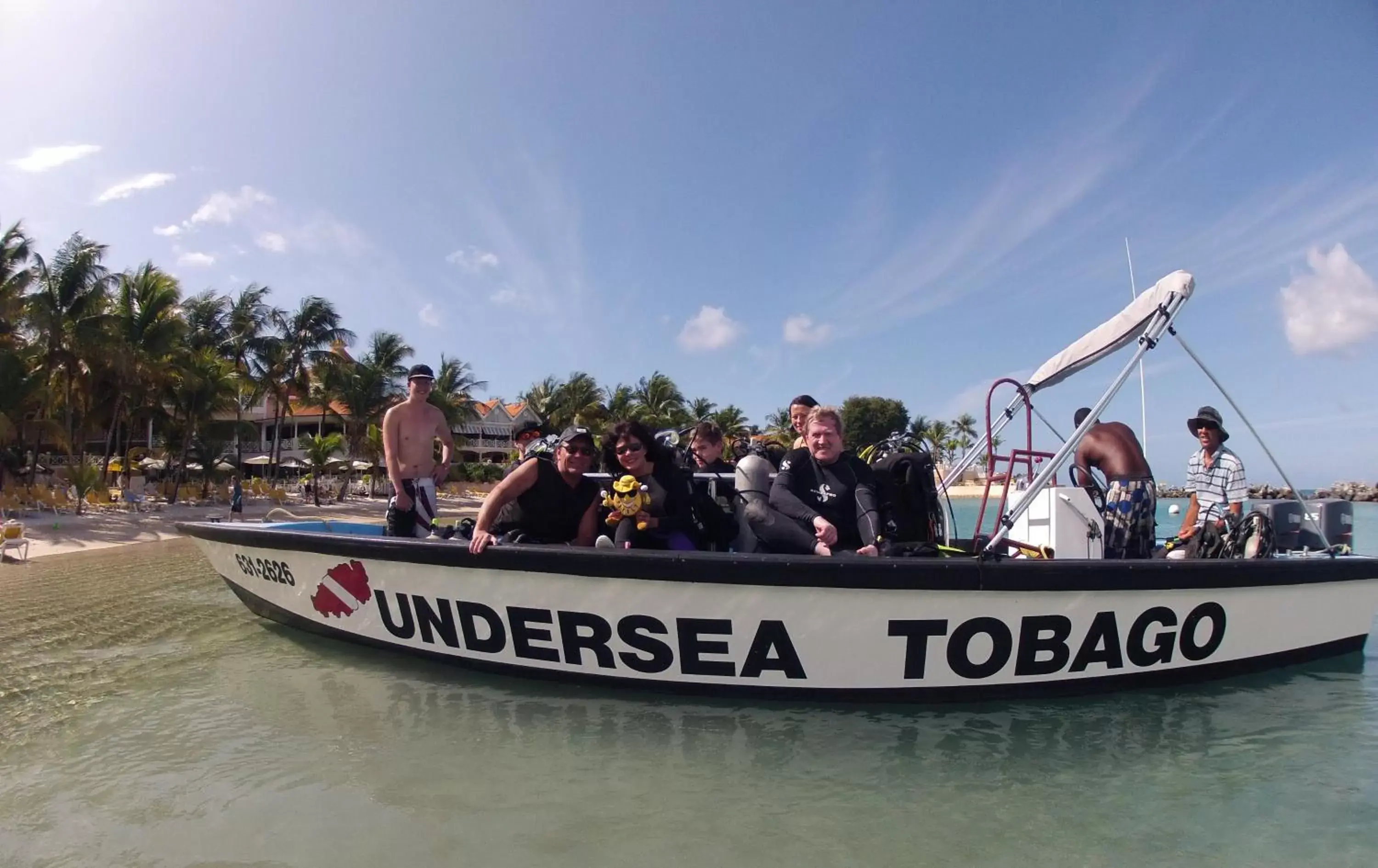 Snorkeling in Coco Reef Resort & Spa