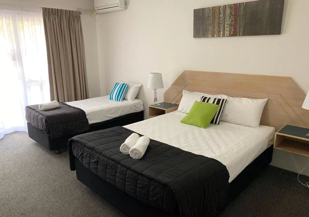 Bed in Outrigger Burleigh