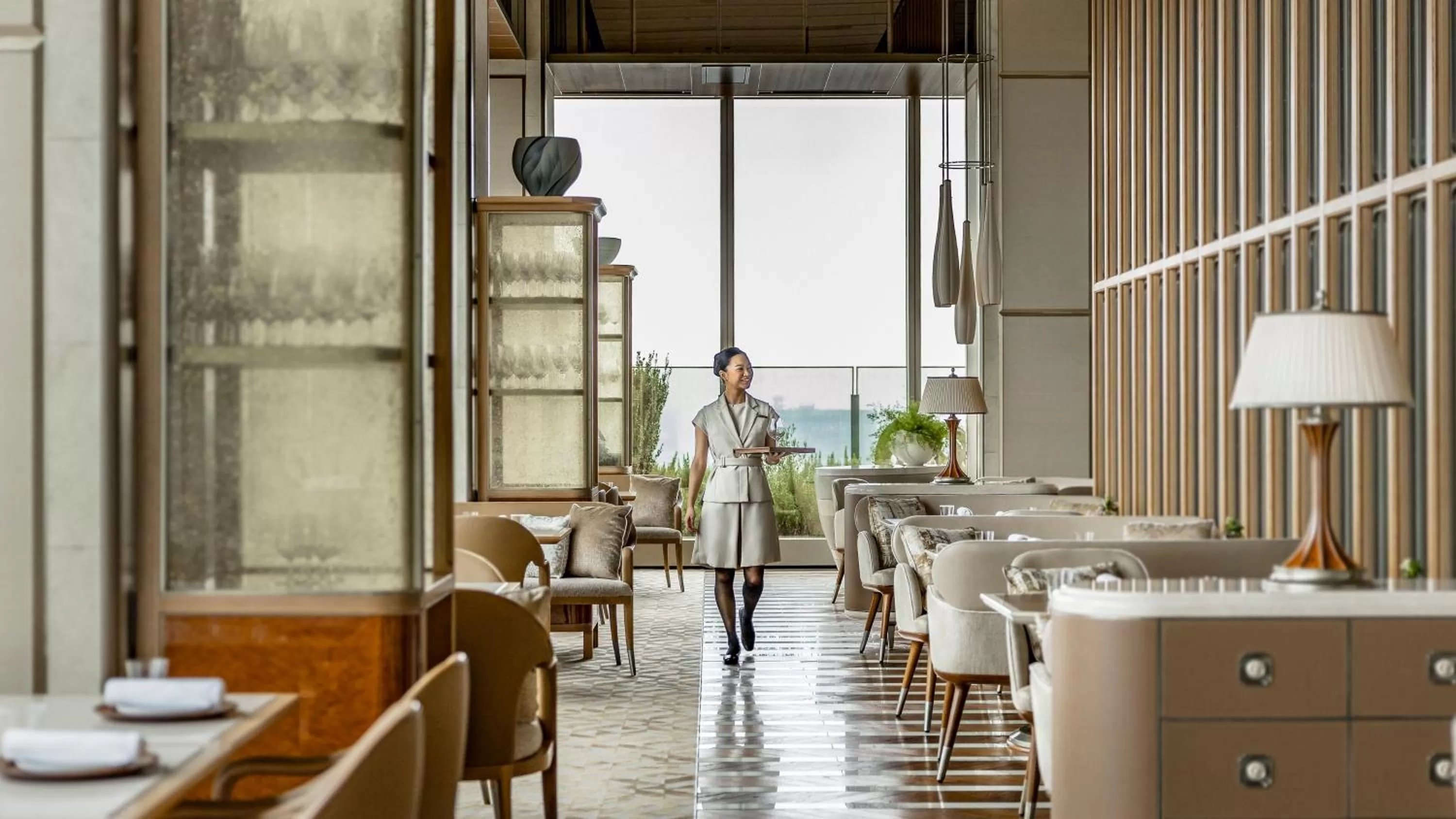 Restaurant/places to eat in Four Seasons Hotel Tokyo at Otemachi