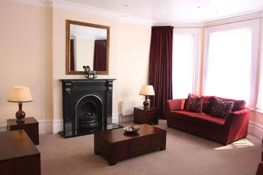 One Bedroom Apartment - Middle Floor in Glenlyn Hotel & Apartments One Bedroom Apartment - Middle Floor in Glenlyn Hotel & Apartments