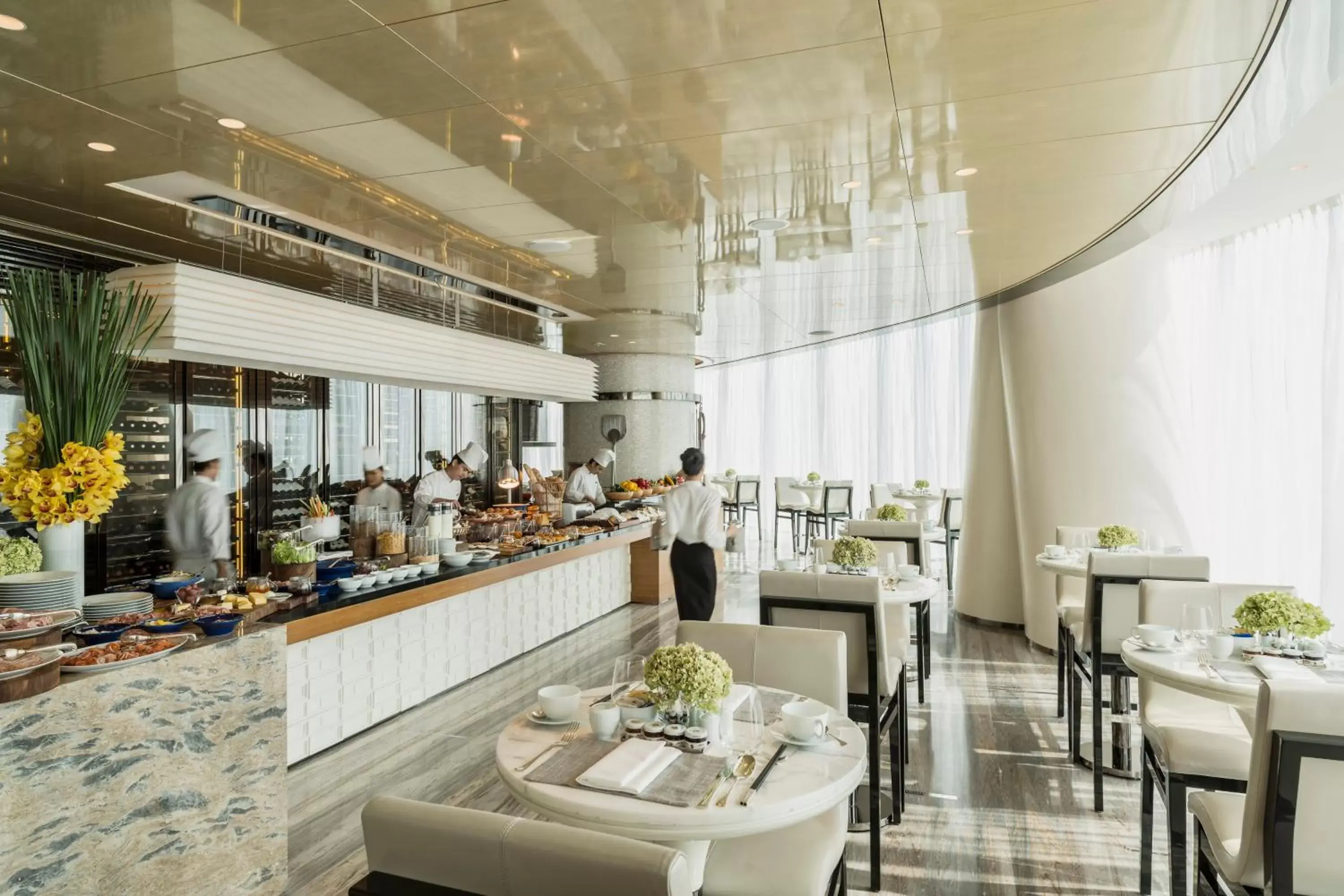 Restaurant/Places to Eat in Four Seasons Hotel Guangzhou - Free Shuttle Bus to Canton Fair Complex during Canton Fair period