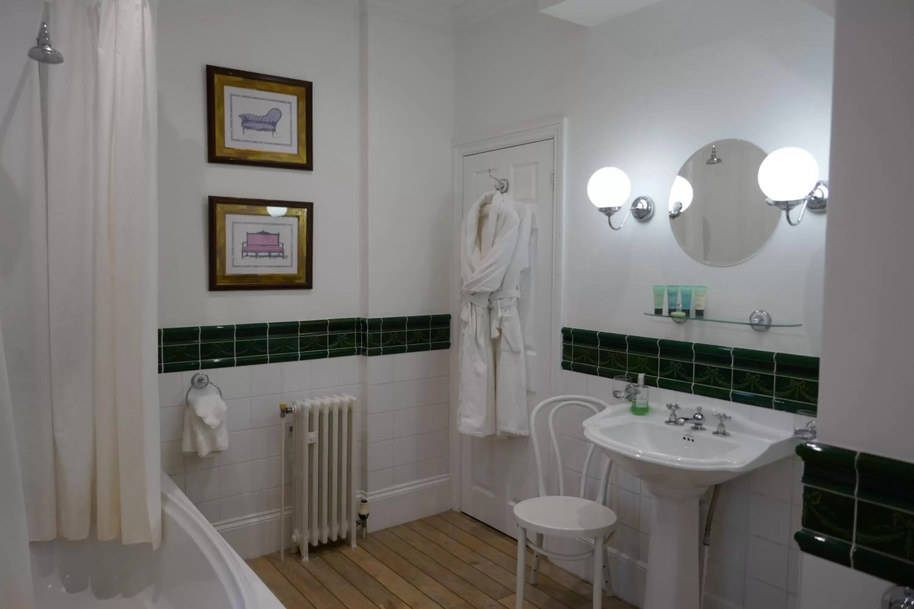 Bathroom in Kerrington House