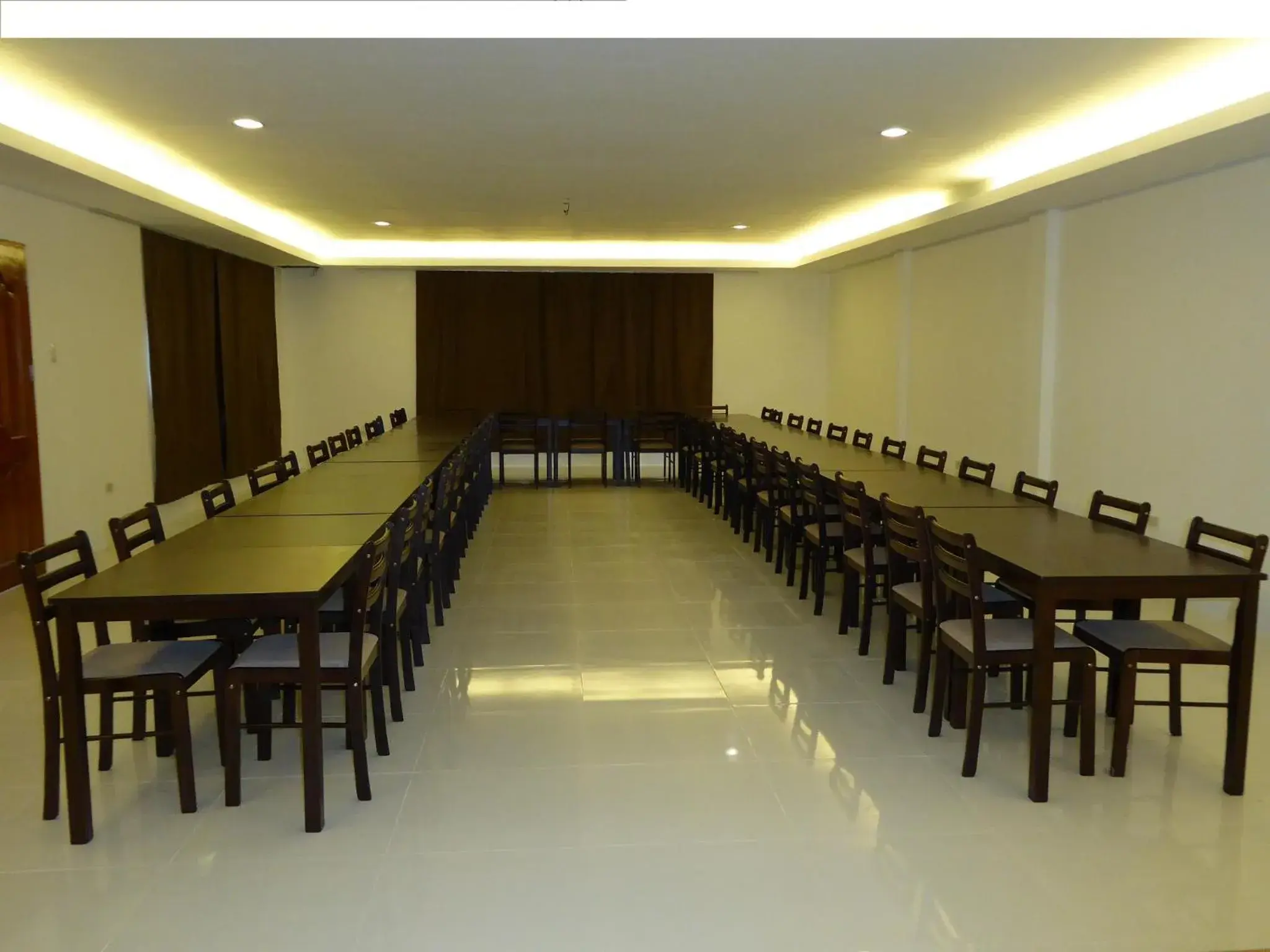Meeting/conference room in Sea Dream Resorts