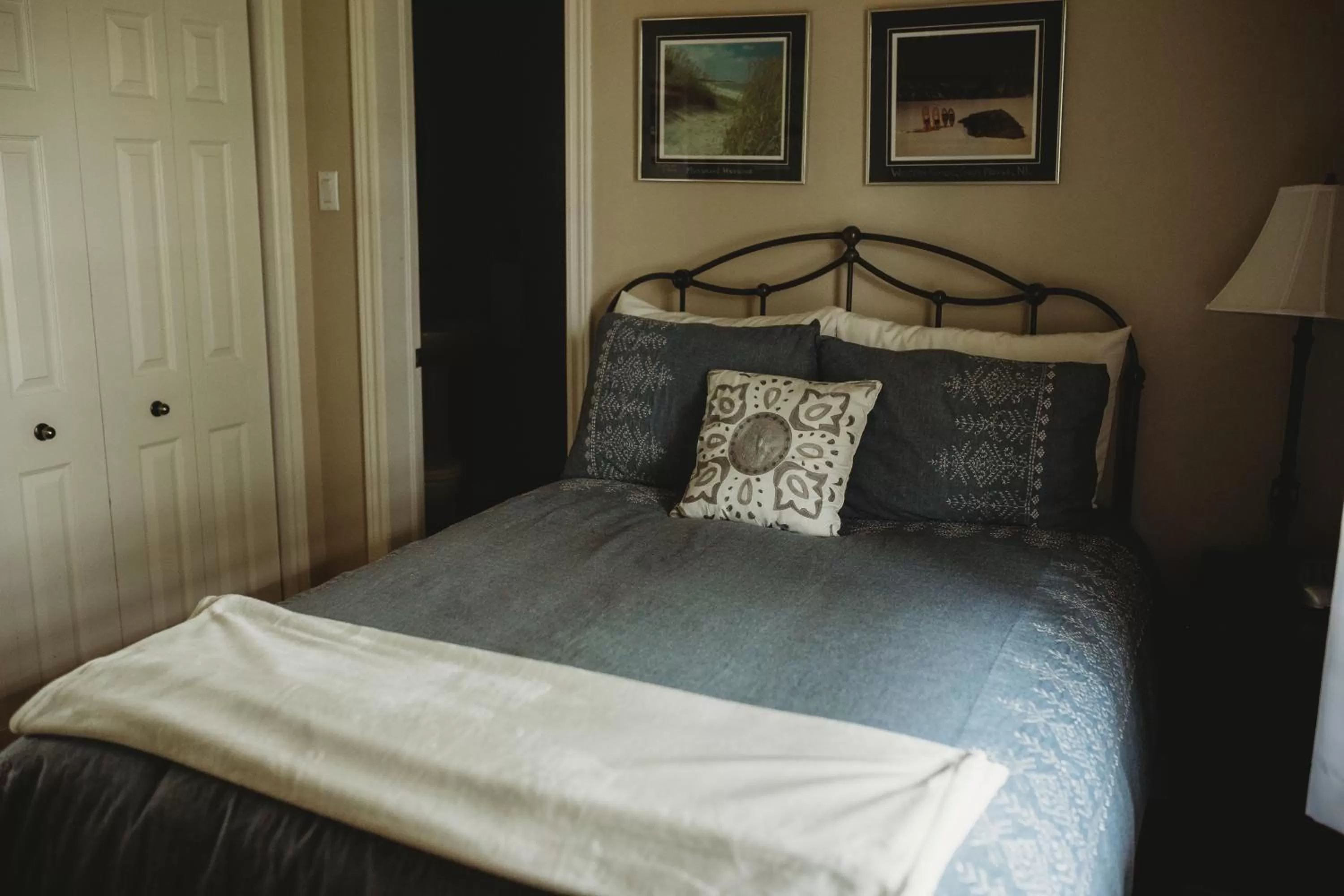 Bedroom in Carriage House Inn Four and a Half Stars