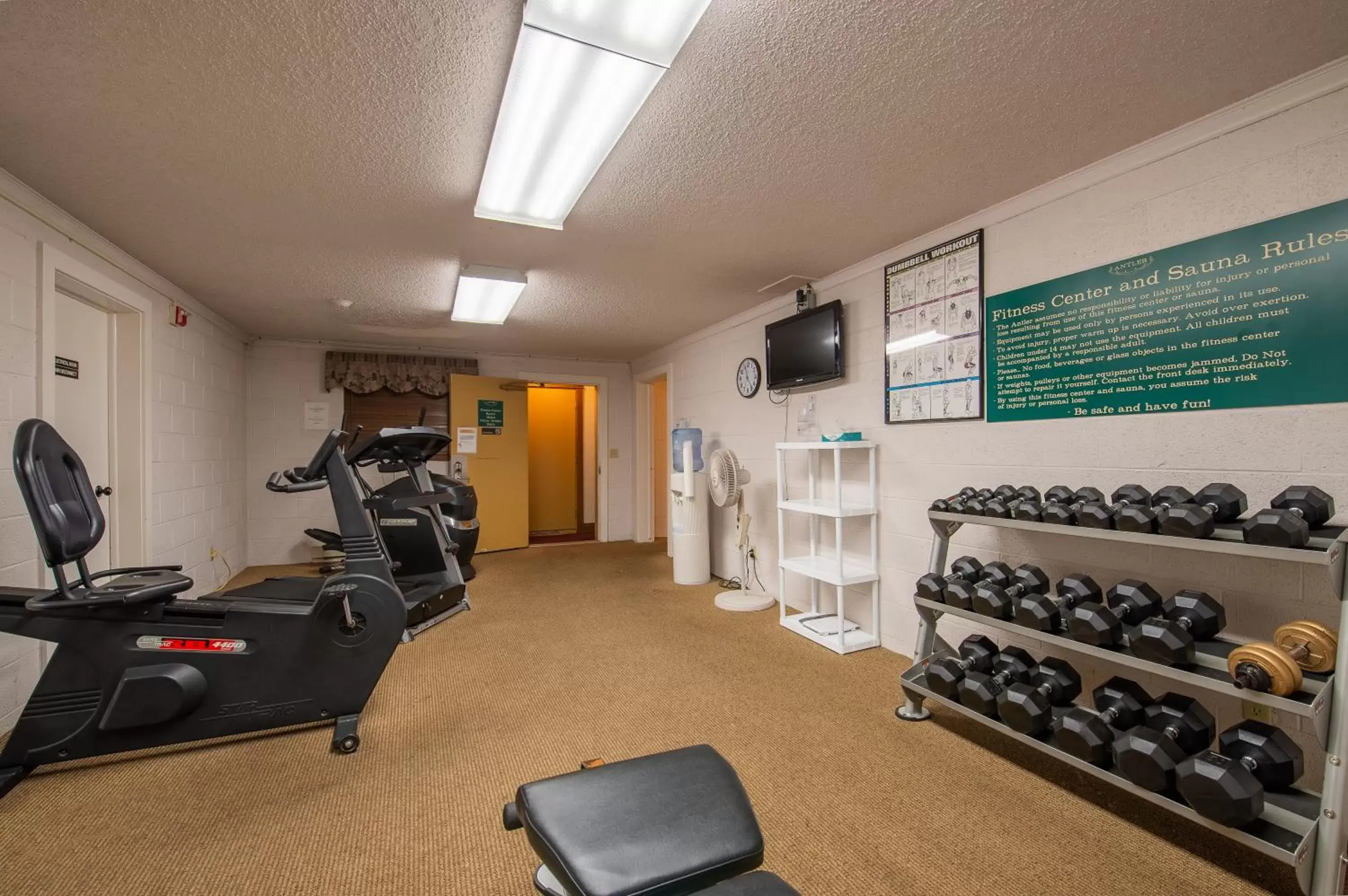 Fitness centre/facilities, Fitness Center/Facilities in Antler Inn