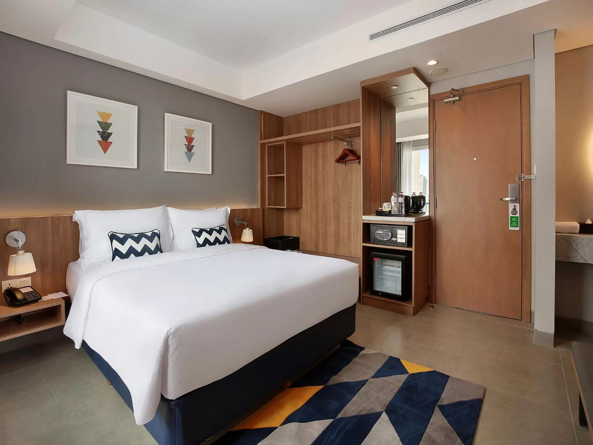 Photo of the whole room, Bed in Swiss-Belinn Simatupang