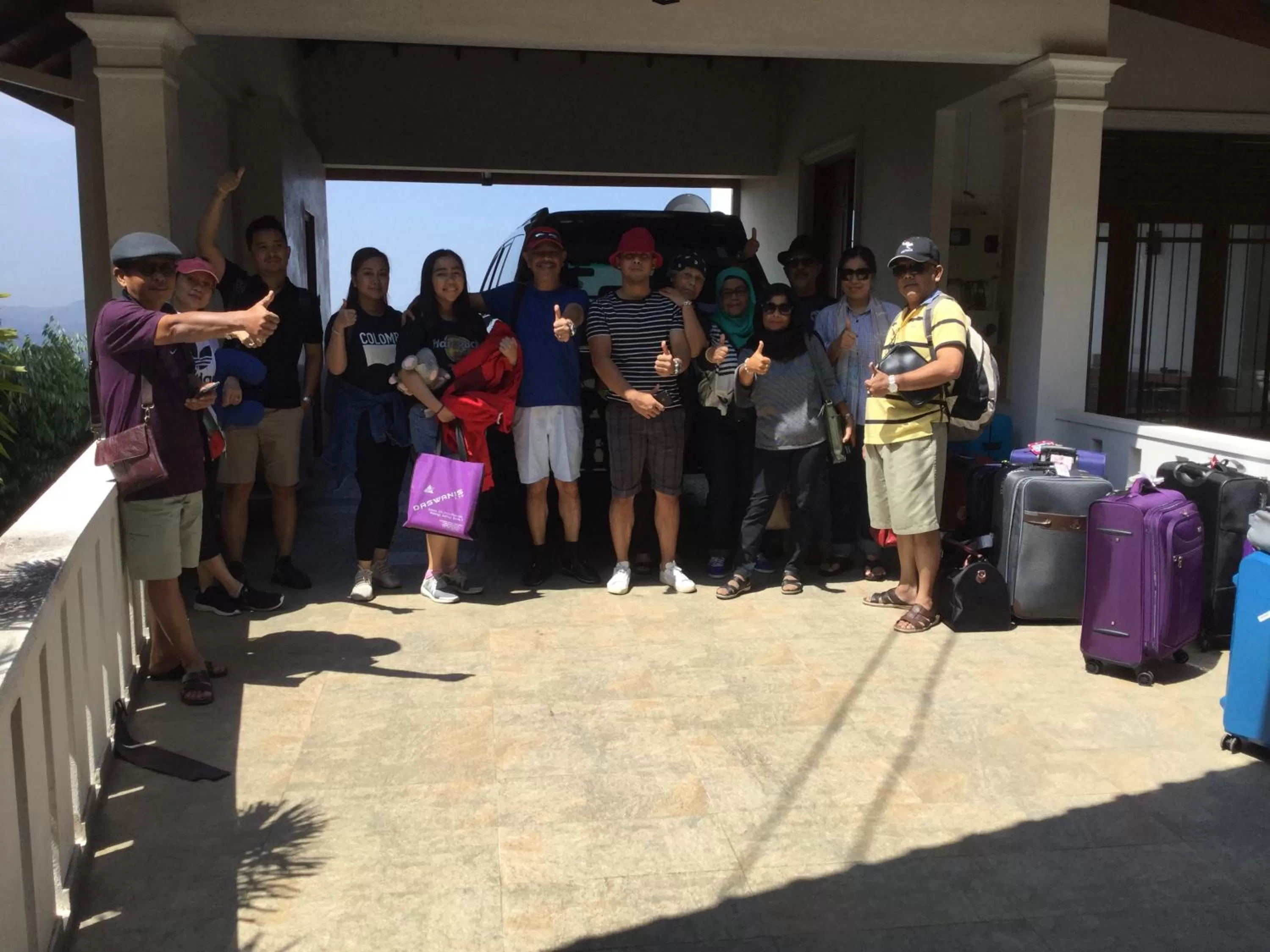 group of guests in The Heaven's Villa Kandy