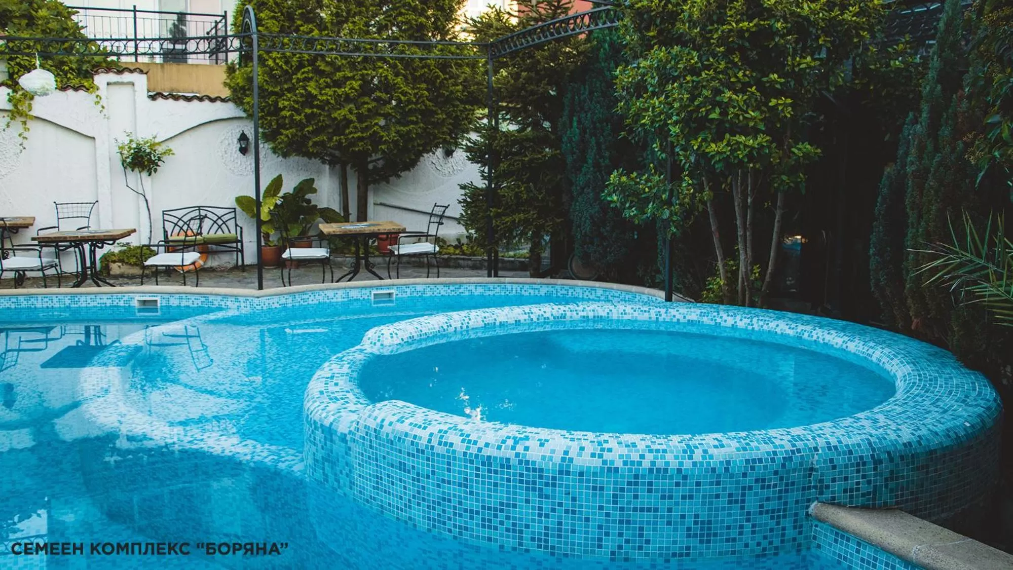Garden in Boryana Hotel