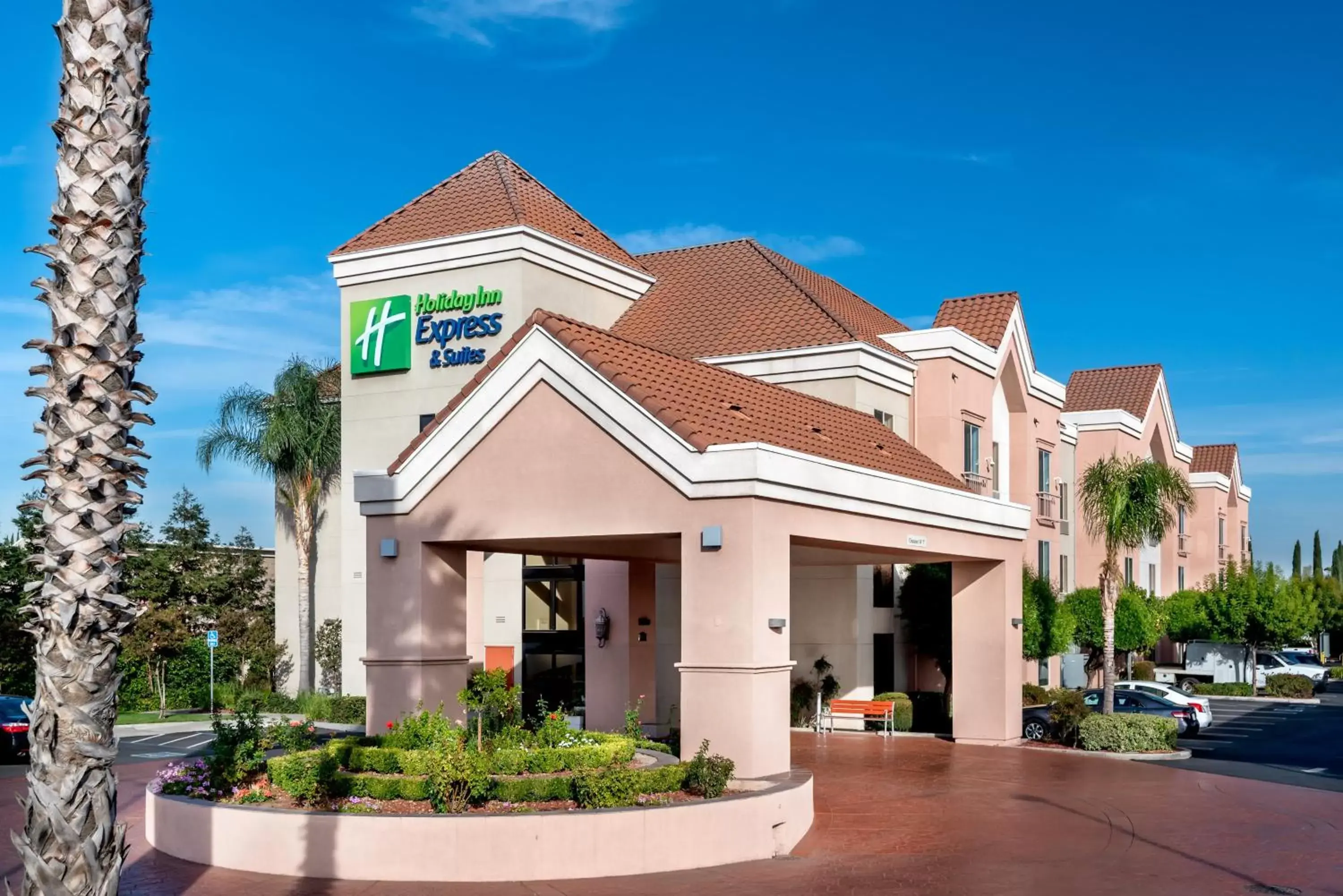 Property Building in Holiday Inn Express Lathrop - South Stockton, an IHG Hotel