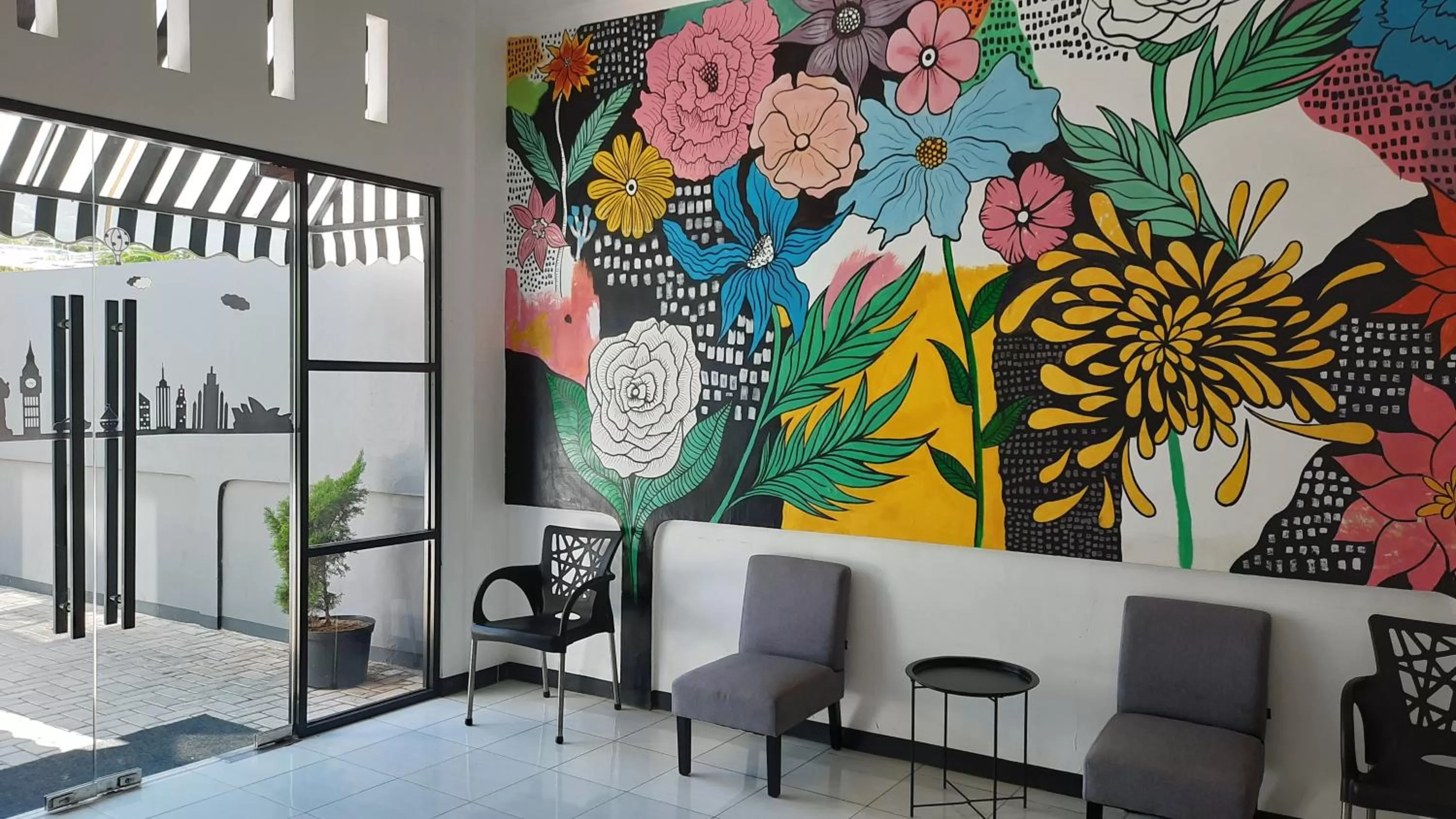 Lobby or reception in COZY STAY KUPANG