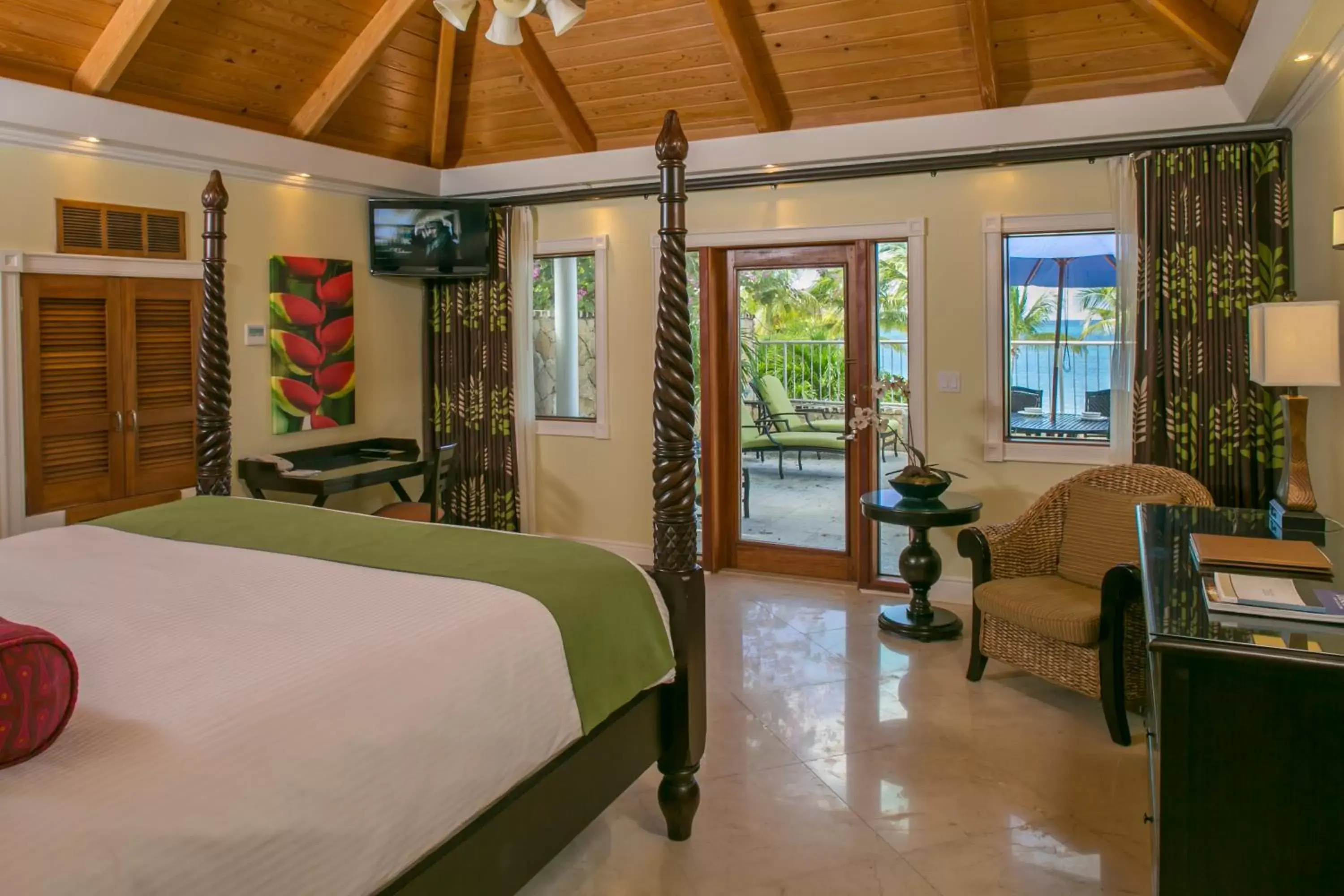 Bedroom in The Buccaneer Beach & Golf Resort