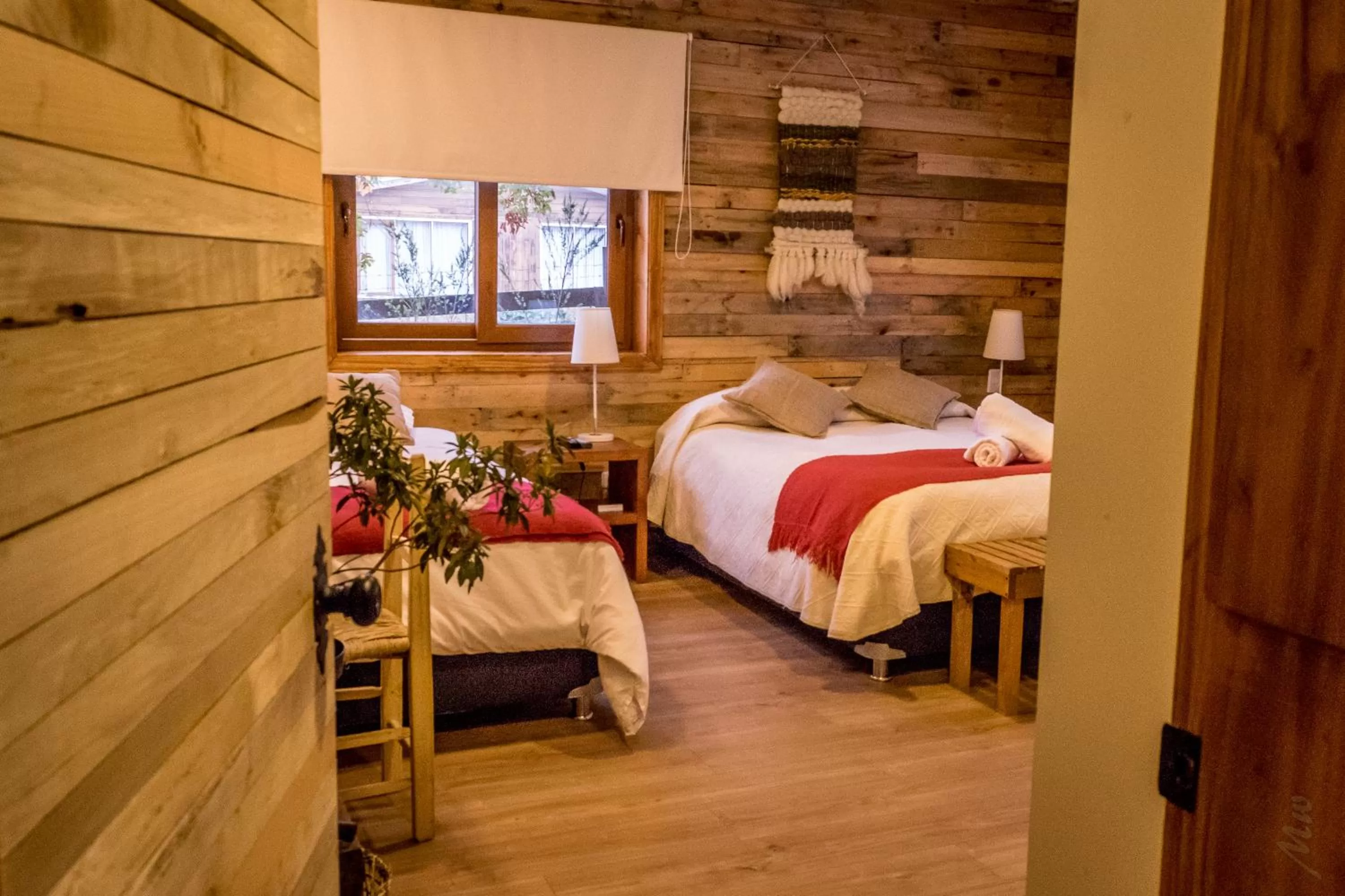 Photo of the whole room, Bed in Hotel 381 Panguipulli