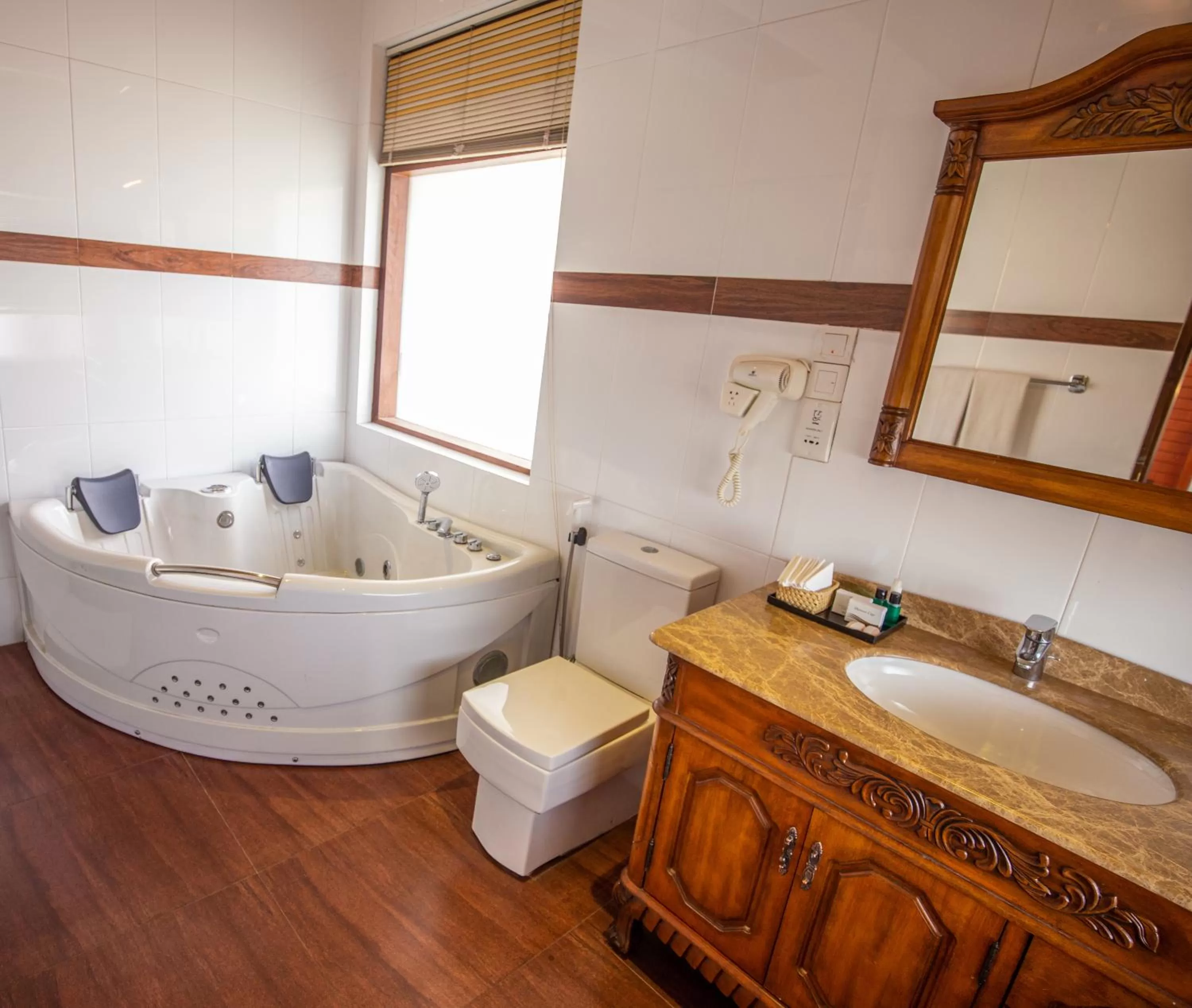 Bathroom in Kings Ridge Kandy