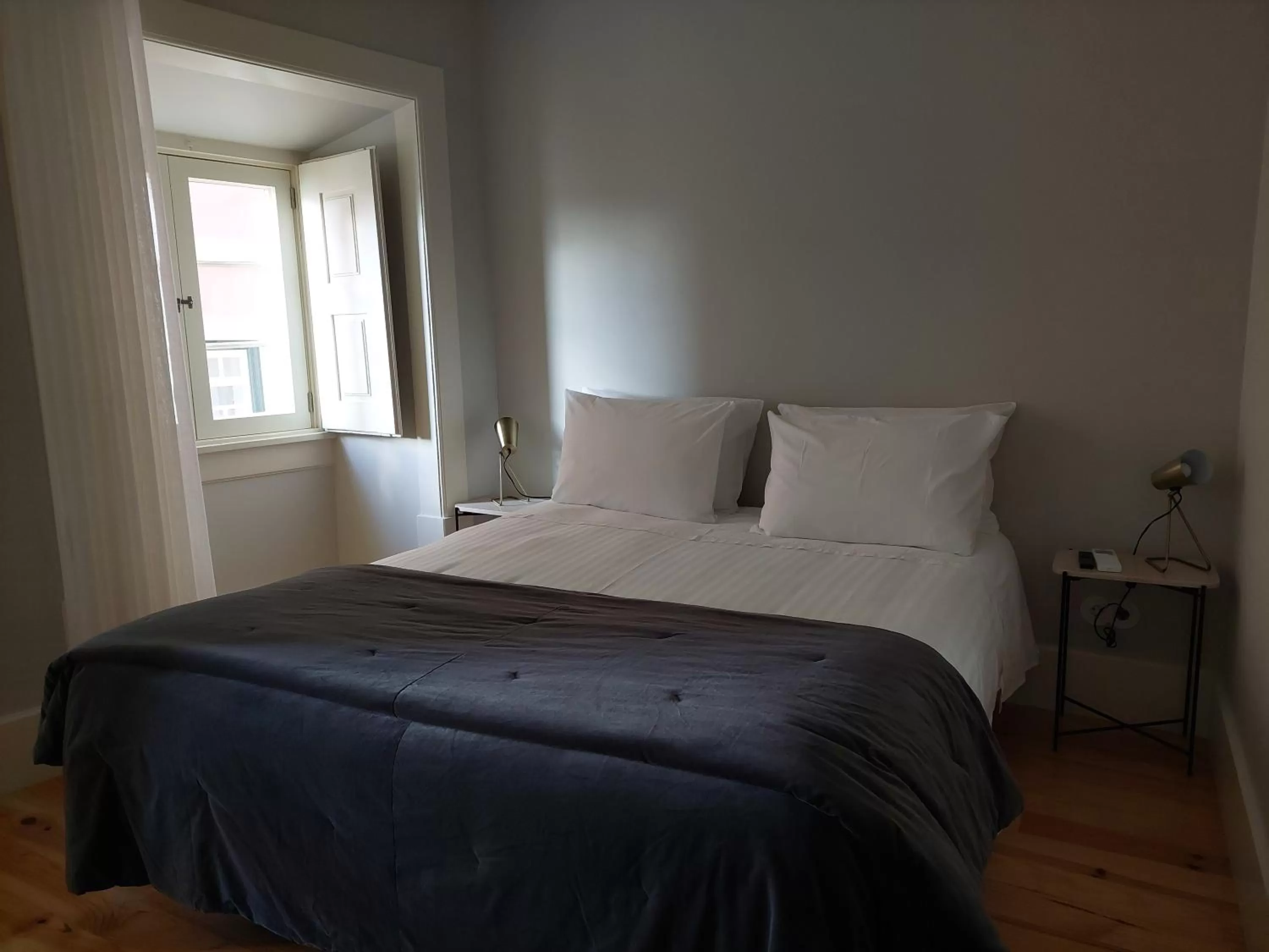 One-Bedroom Apartment in Entre Ruas Apartments