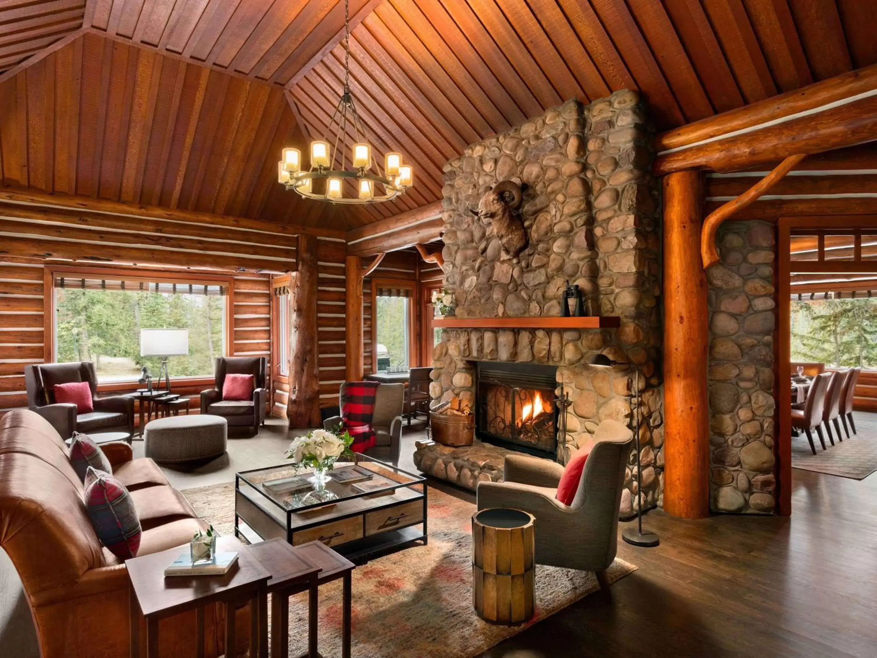 Photo of the whole room, Seating Area in Fairmont Jasper Park Lodge