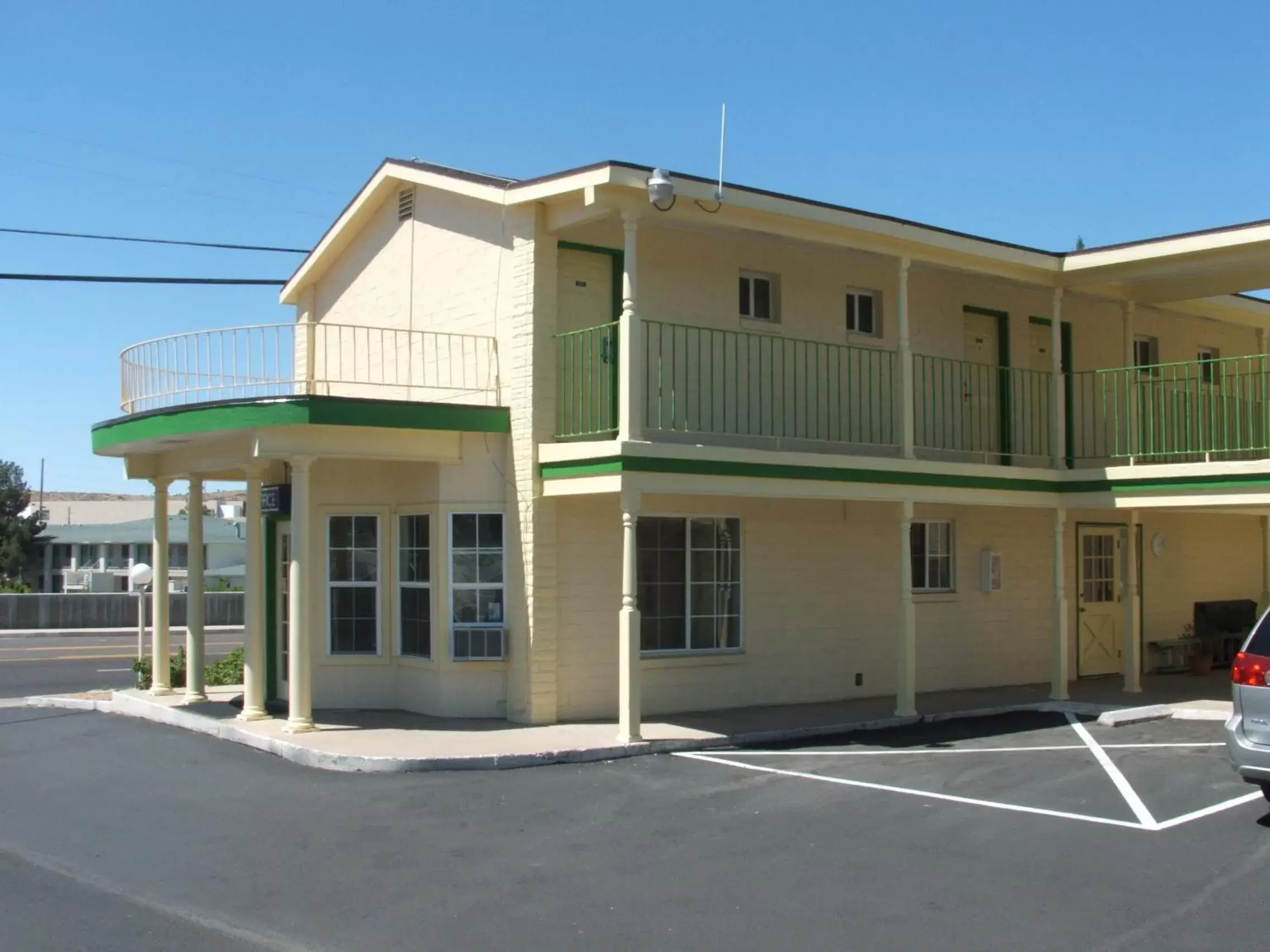 Property Building in Arizona Inn