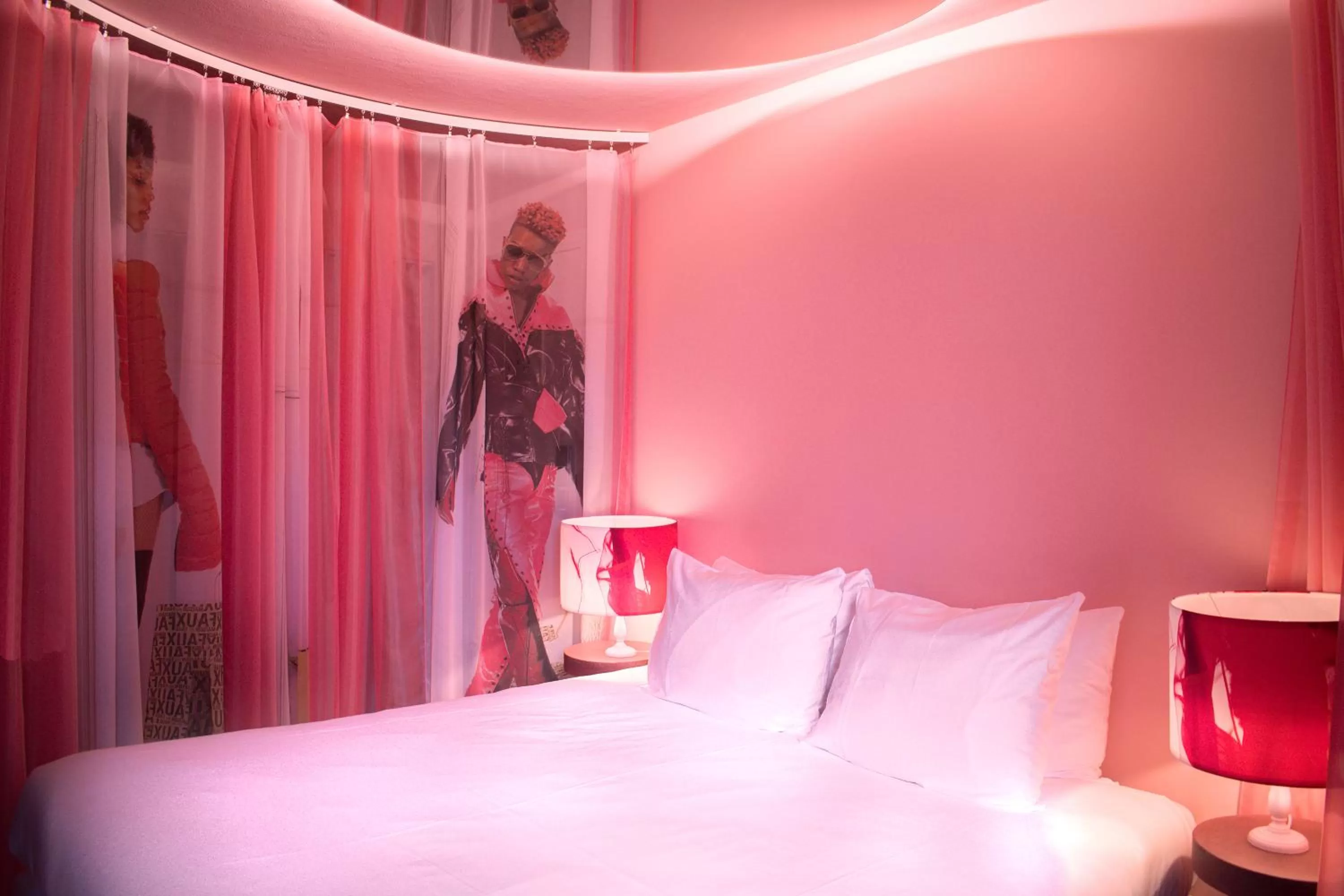 Bed in Hotel The Exchange