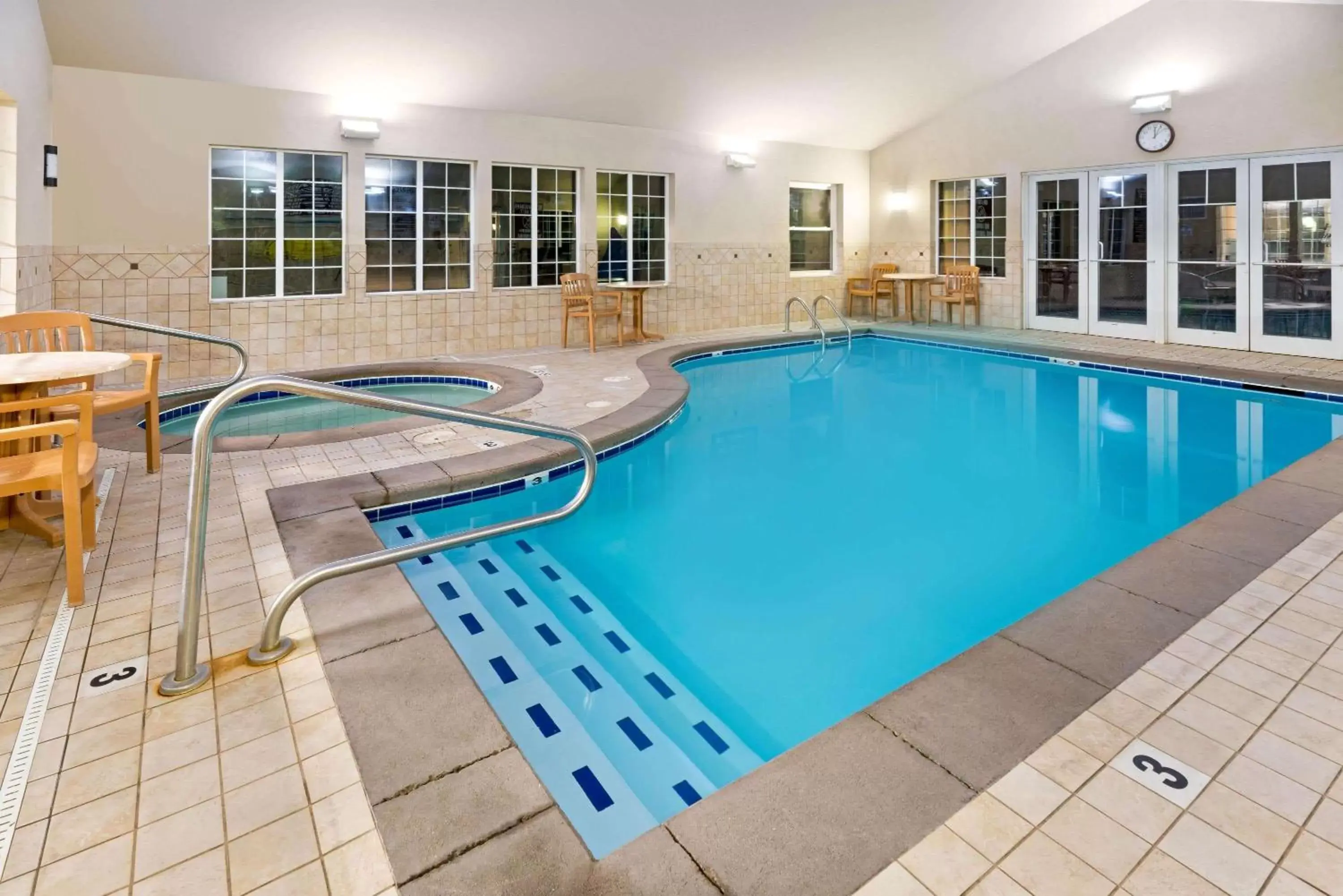 Activities, Swimming Pool in La Quinta Inn by Wyndham Missoula