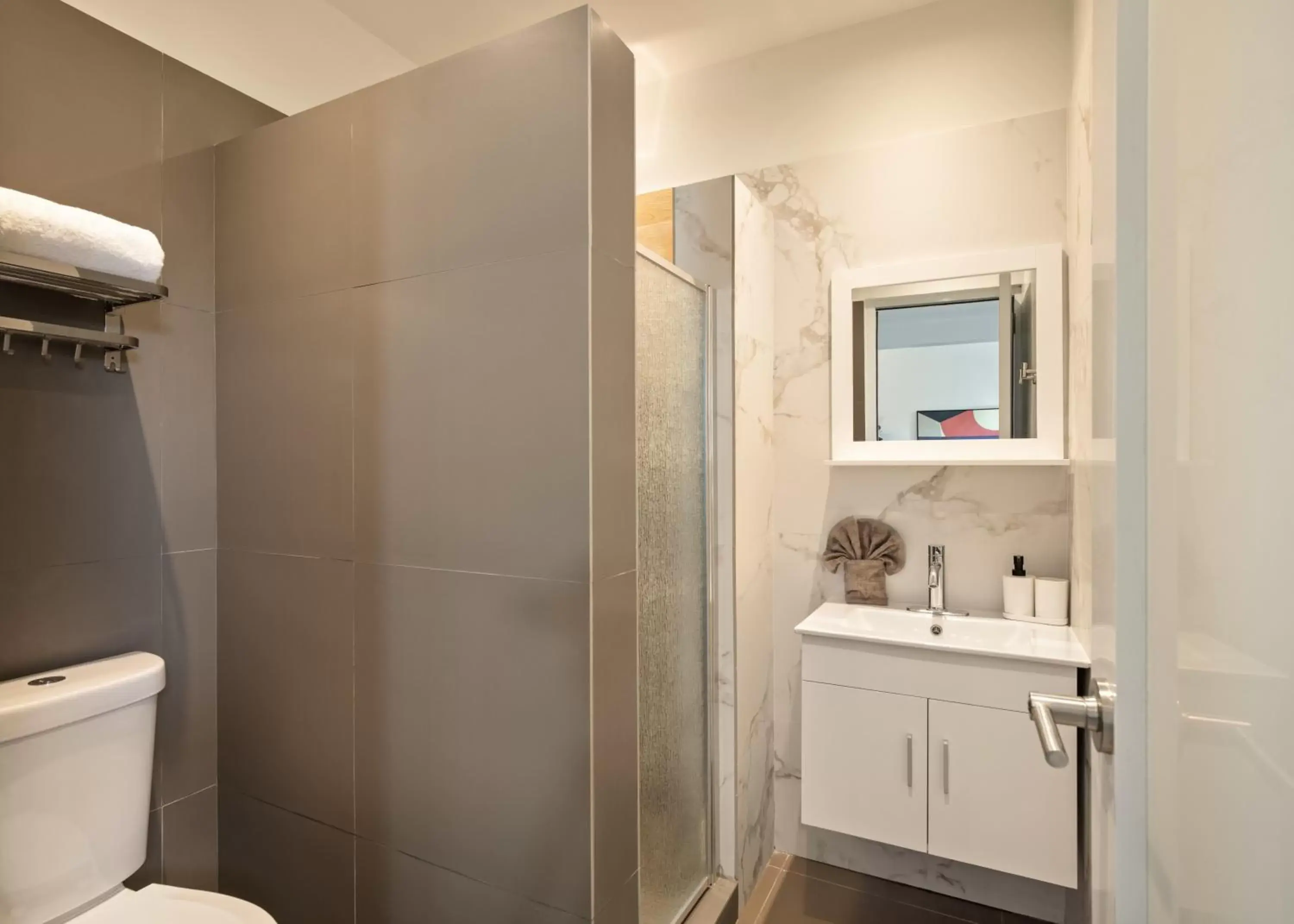 Shower, Bathroom in Rosalina Isla Verde