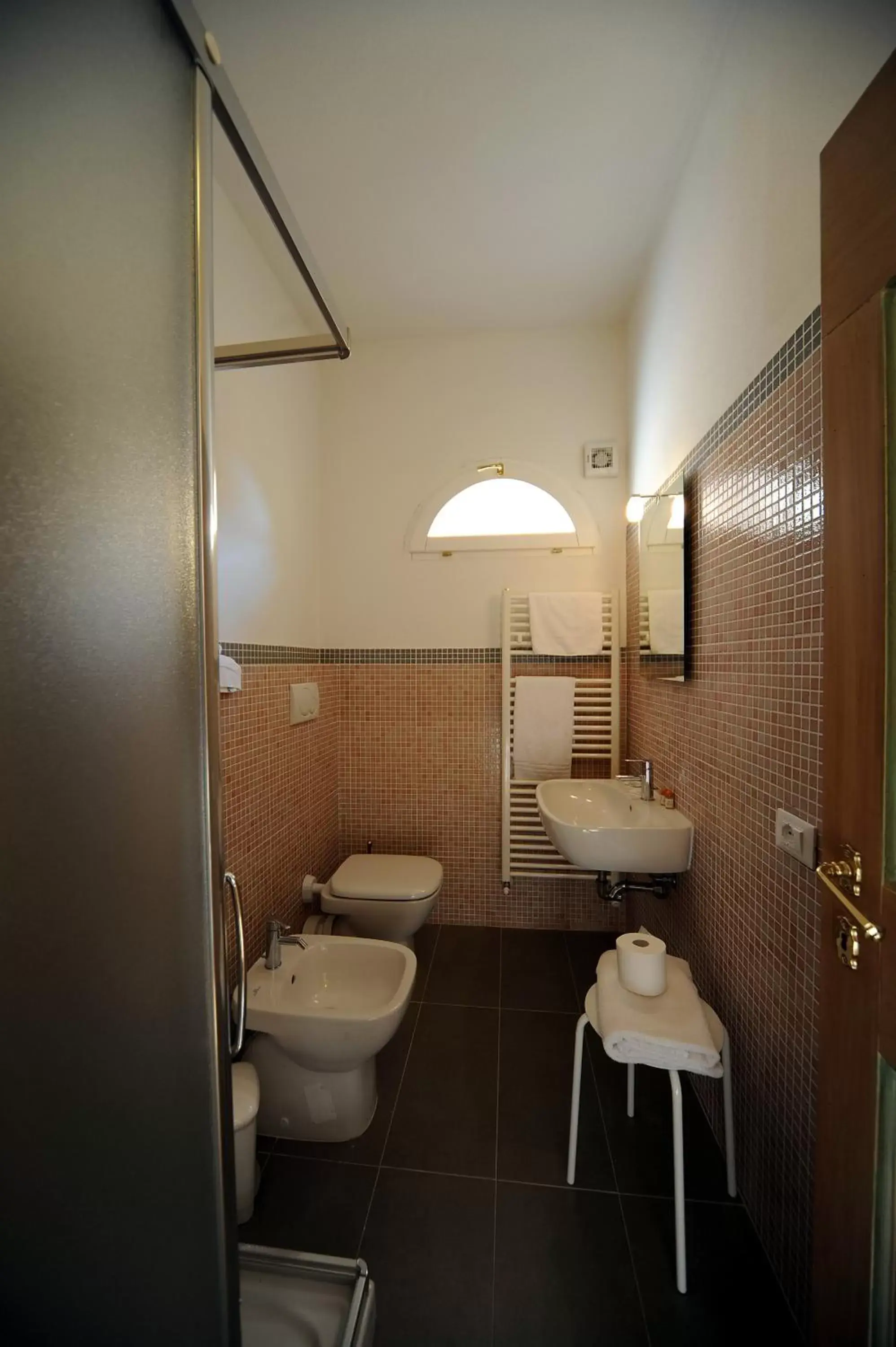 Toilet, Bathroom in B&B La corte di Stelio