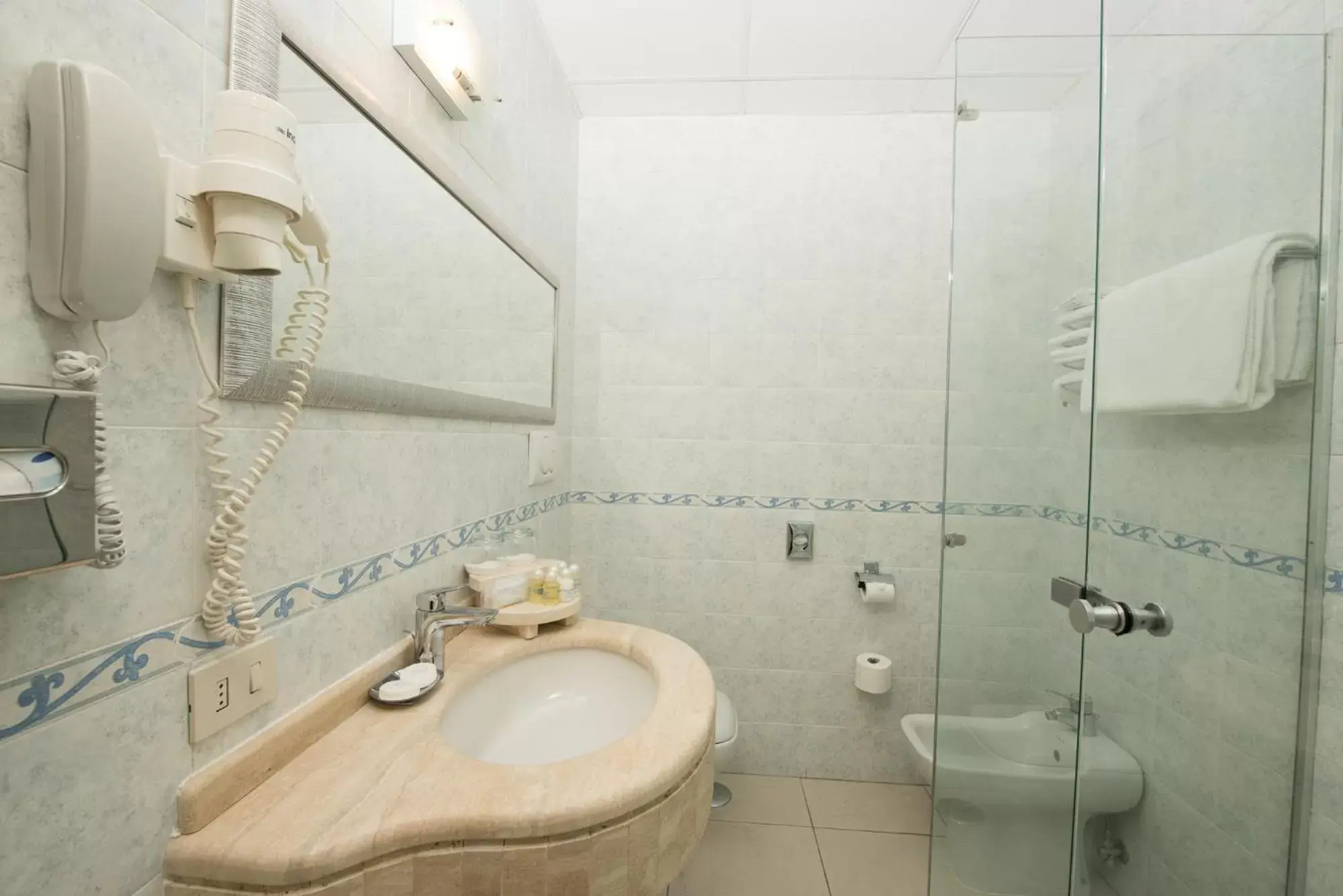 Bathroom in Hotel Weber Ambassador