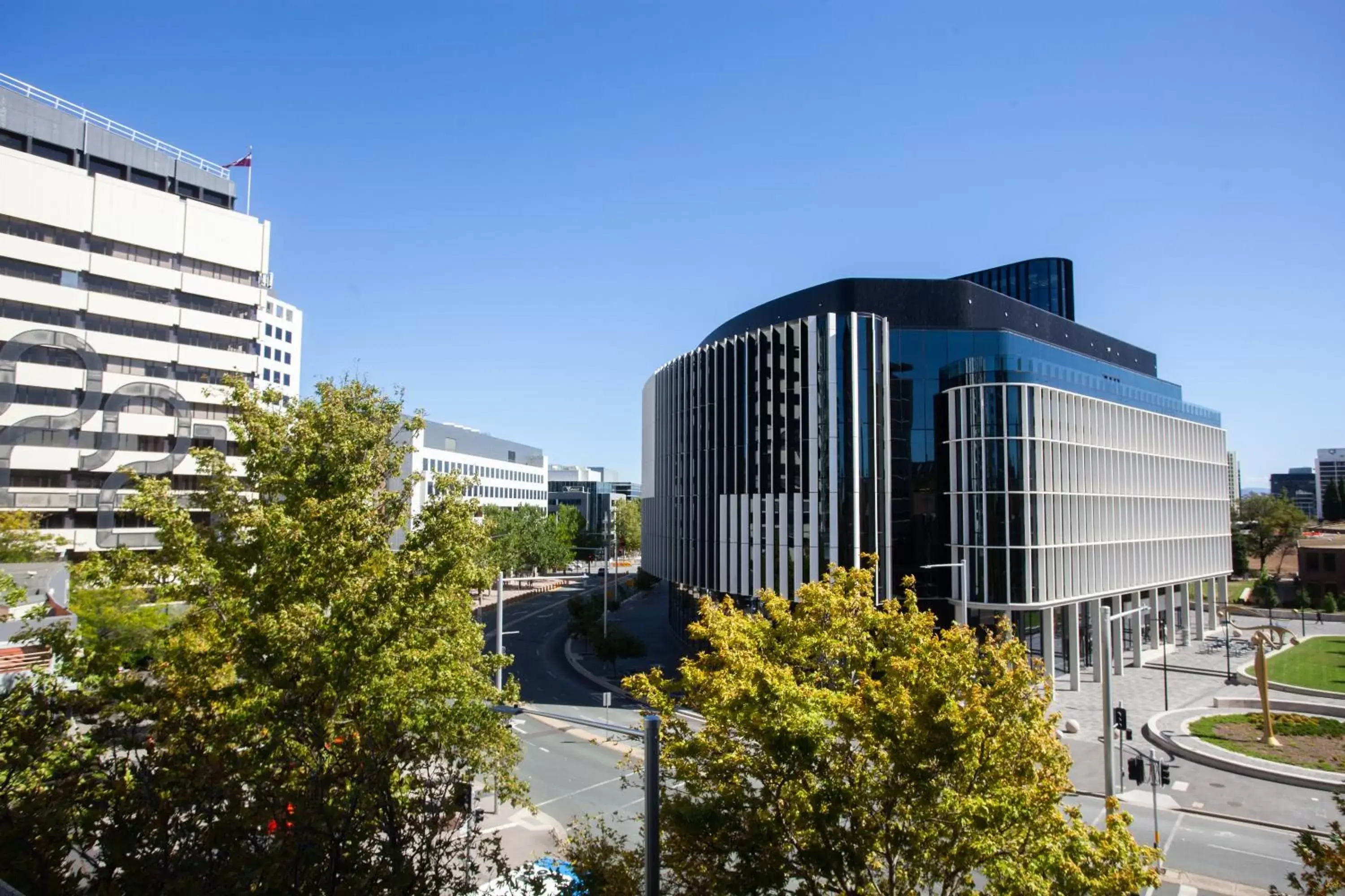 City view, Property Building in Canberra City YHA