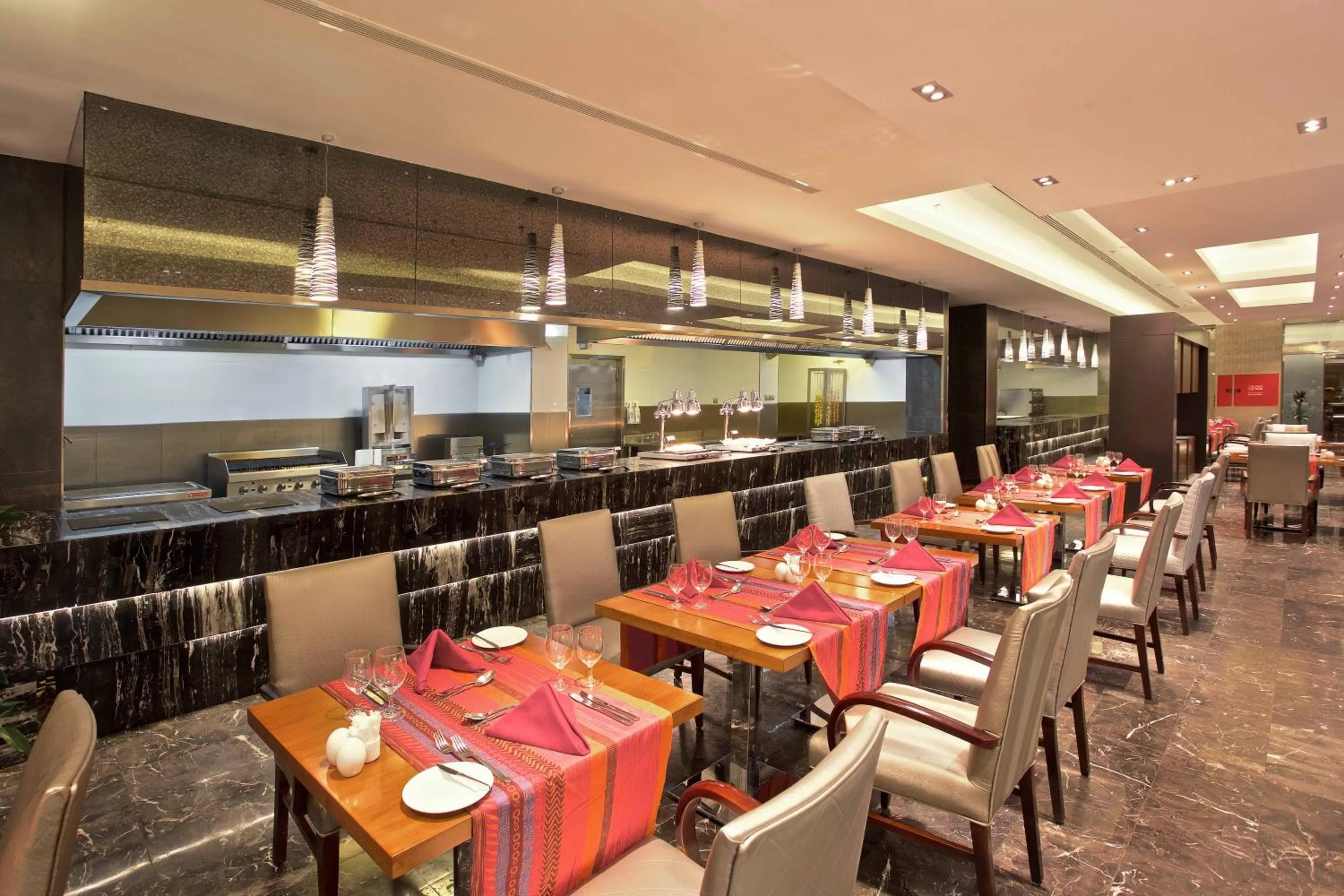 Restaurant/places to eat in Crowne Plaza Jeddah by IHG