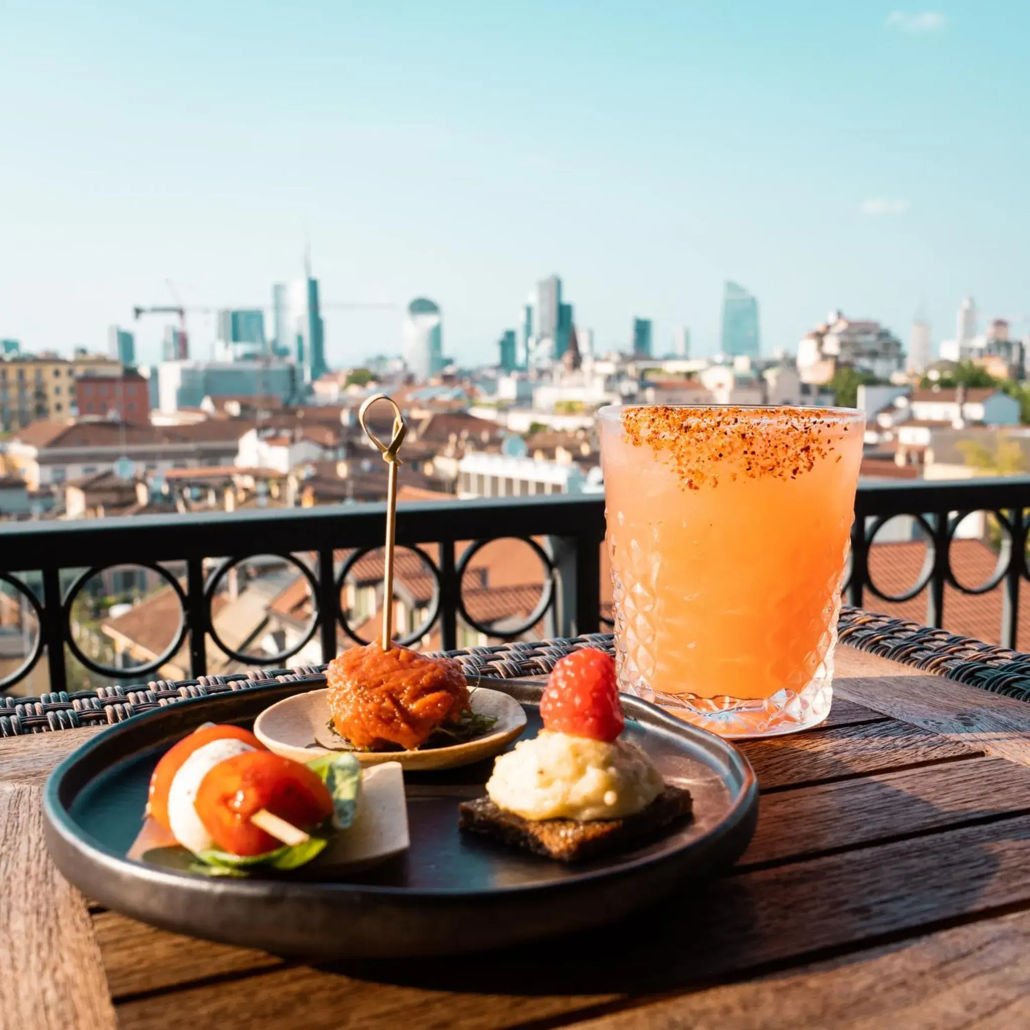 Restaurant/places to eat in Hotel Milano Scala Restaurant/places to eat in Hotel Milano Scala