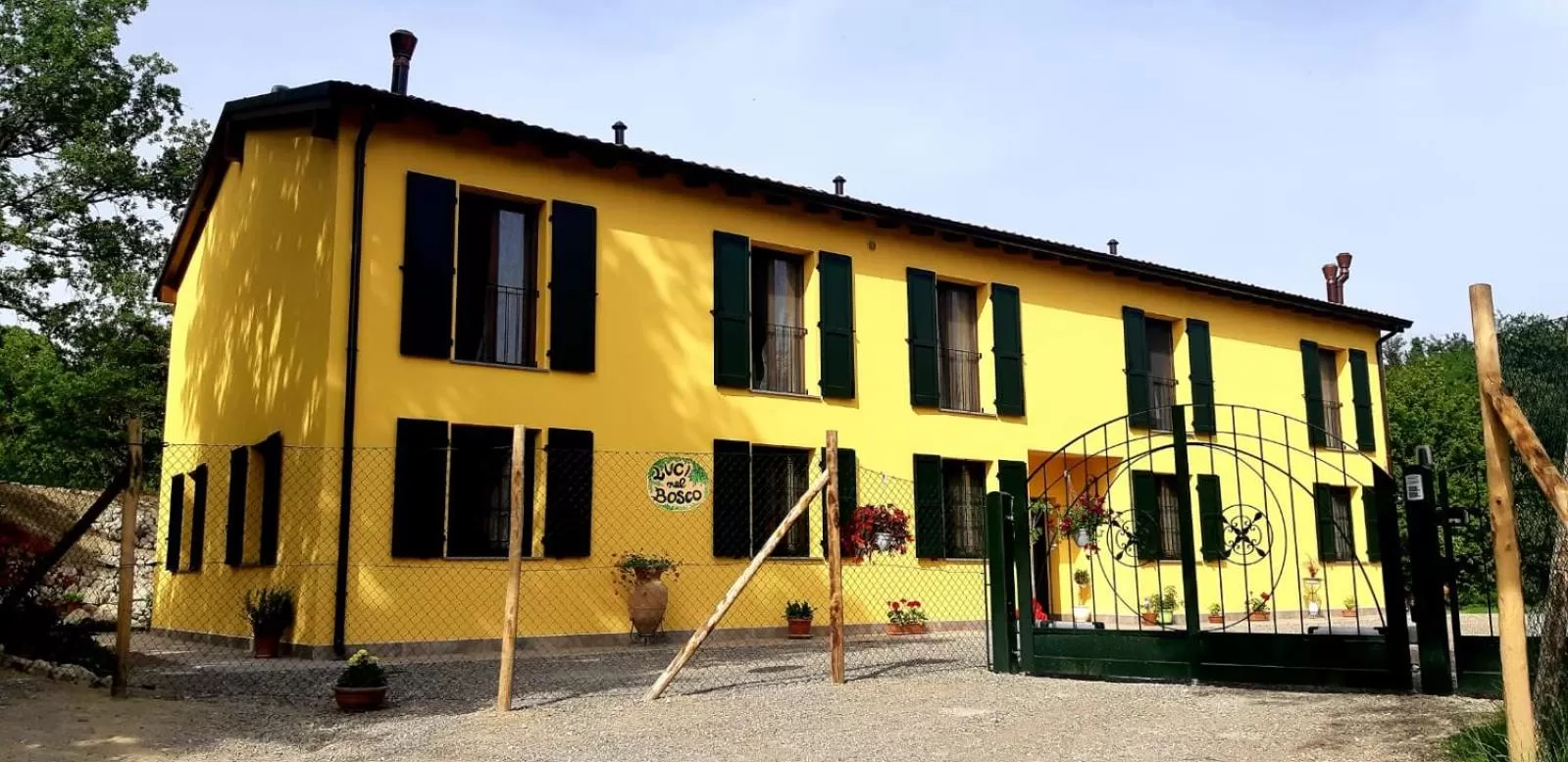 Property Building in Luci nel Bosco