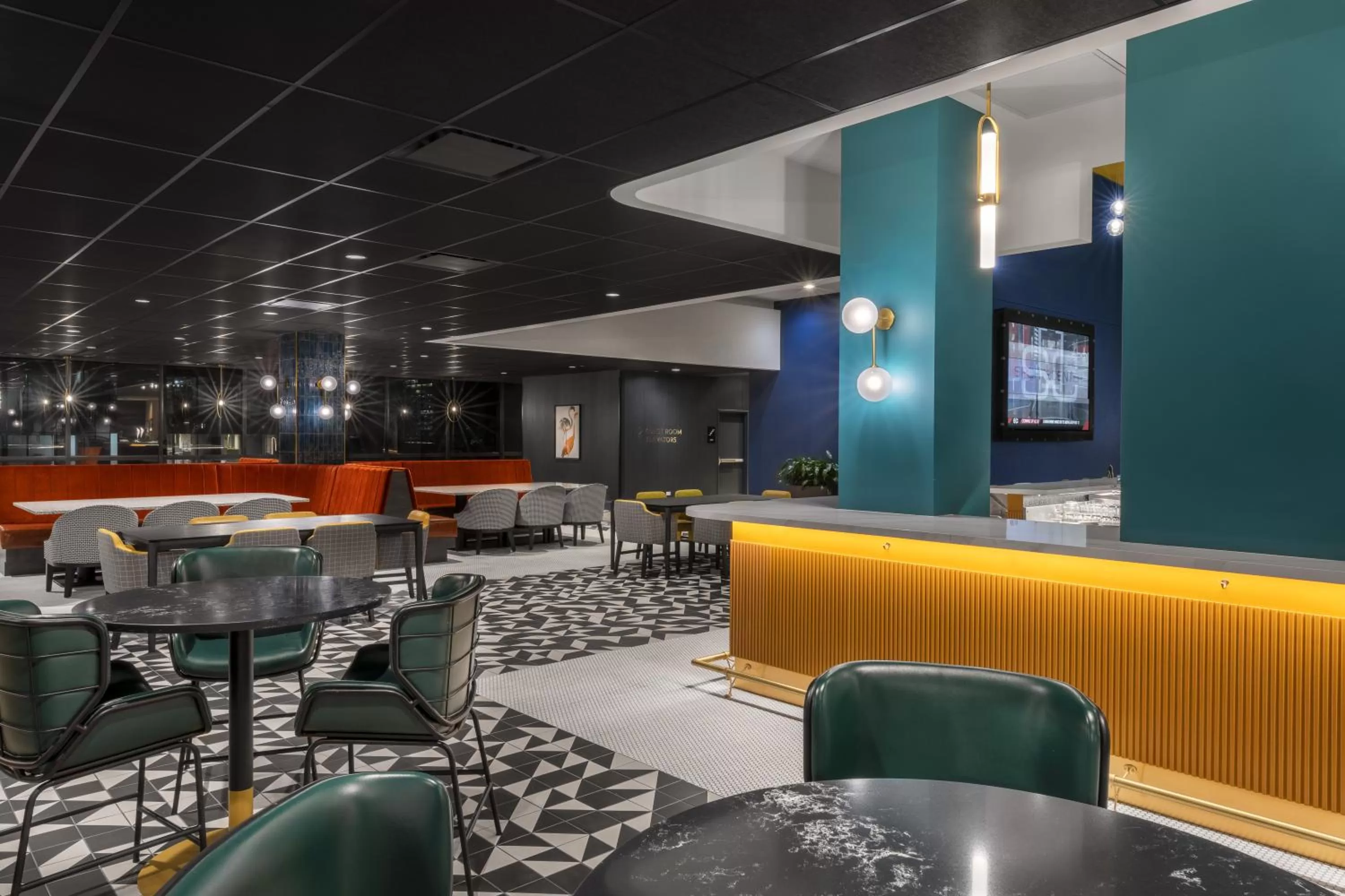 Restaurant/places to eat in voco Chicago Downtown - Riverwalk by IHG