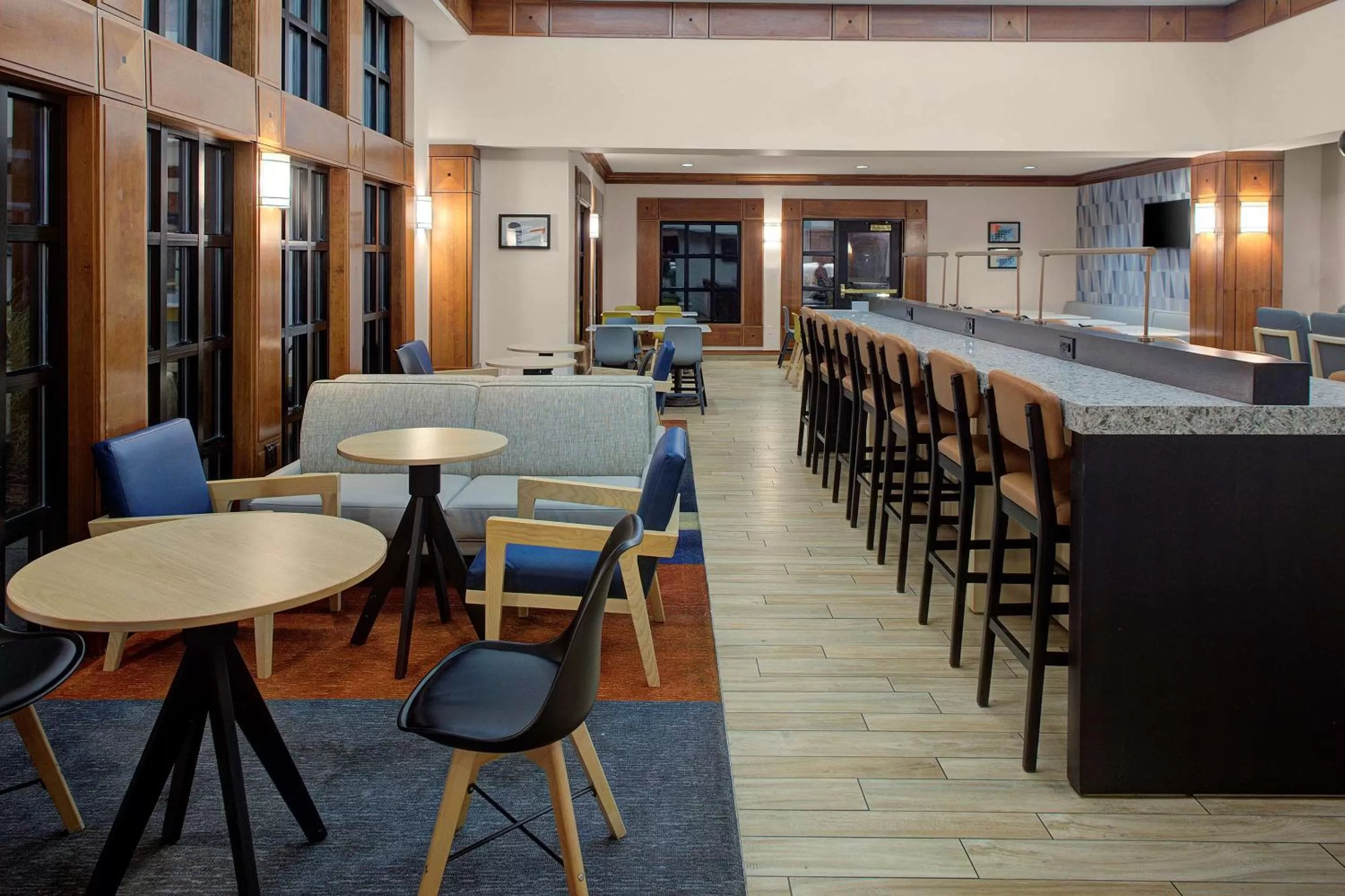 Lounge or bar in Hyatt House Philadelphia/Plymouth Meeting