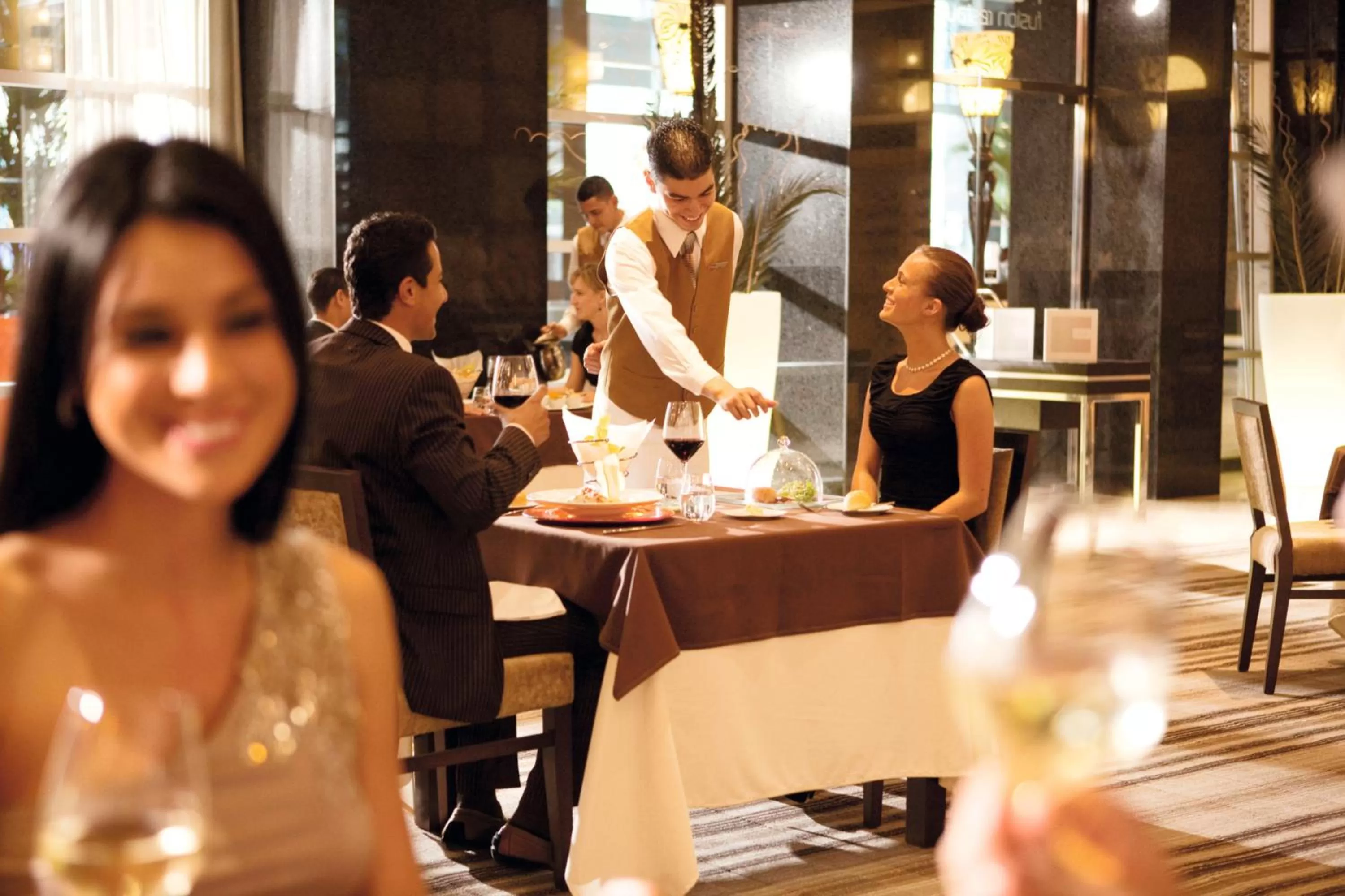 Restaurant/places to eat in Riu Plaza Panamá